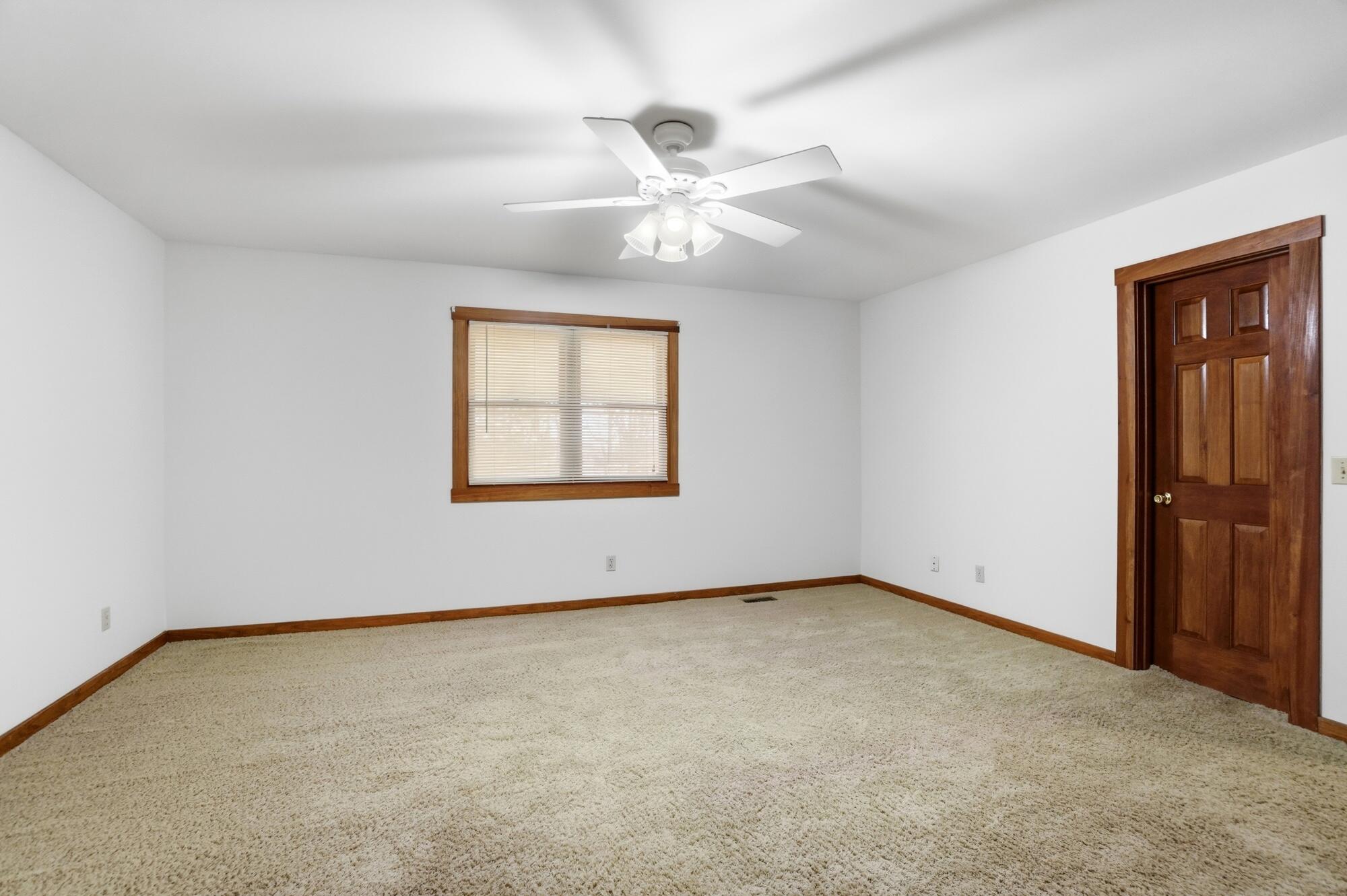 1398 Elizabeth Court, Springfield, Ohio 45503