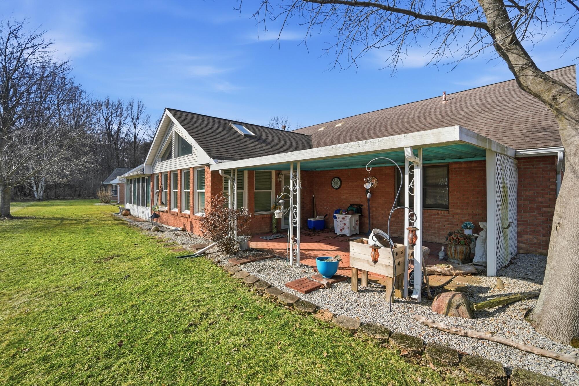 1398 Elizabeth Court, Springfield, Ohio 45503