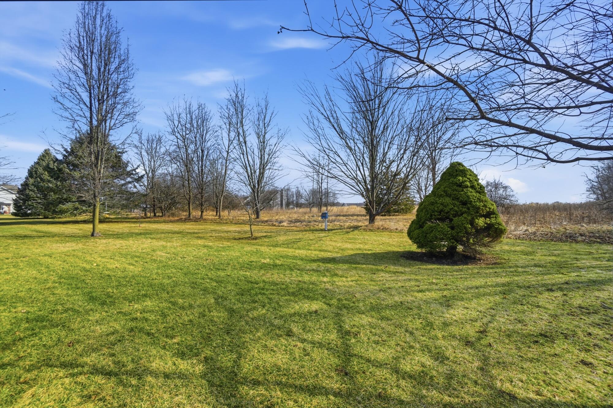 1398 Elizabeth Court, Springfield, Ohio 45503