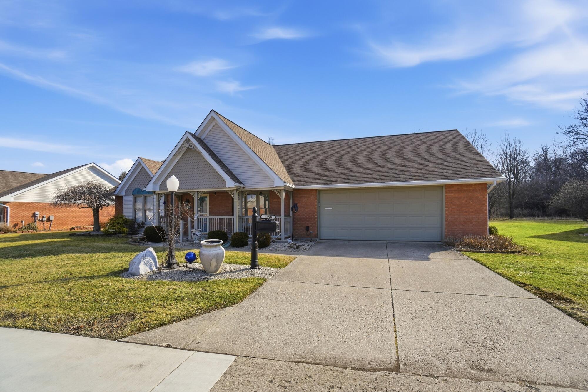 1398 Elizabeth Court, Springfield, Ohio 45503