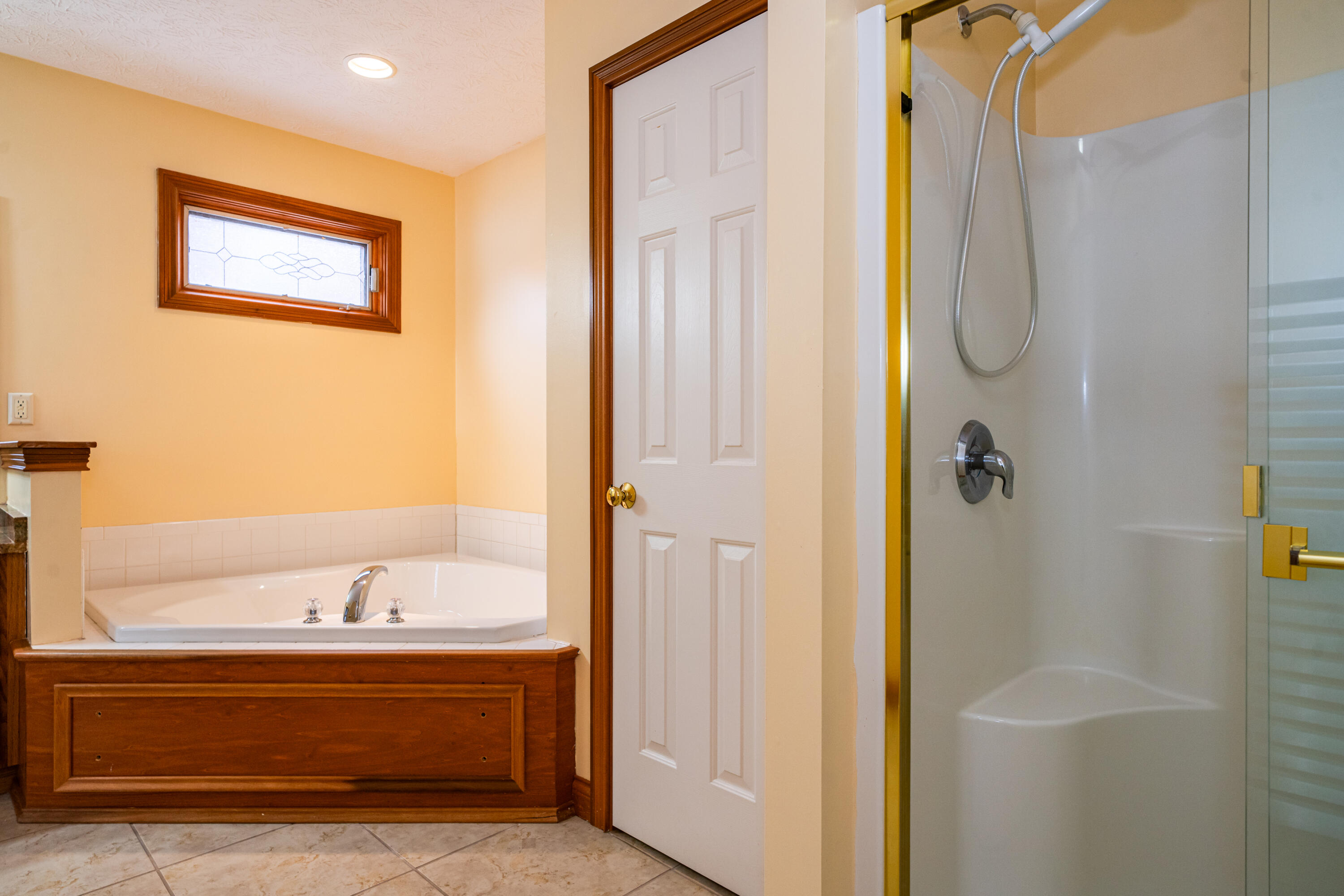 6350 Charlotte Court, Huber Heights, Ohio 45424