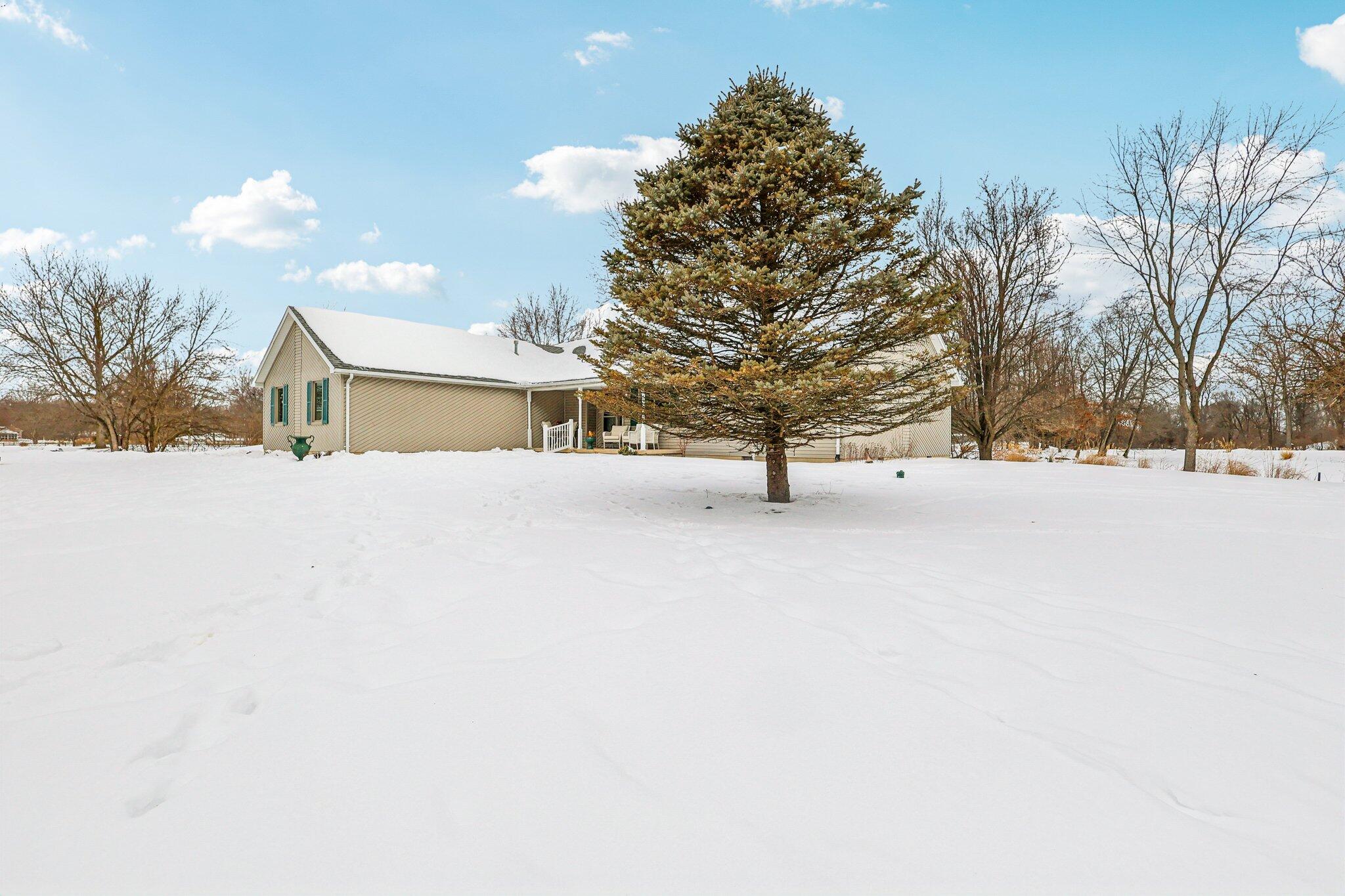 1102 Main Drive, Greenville, Ohio 45331