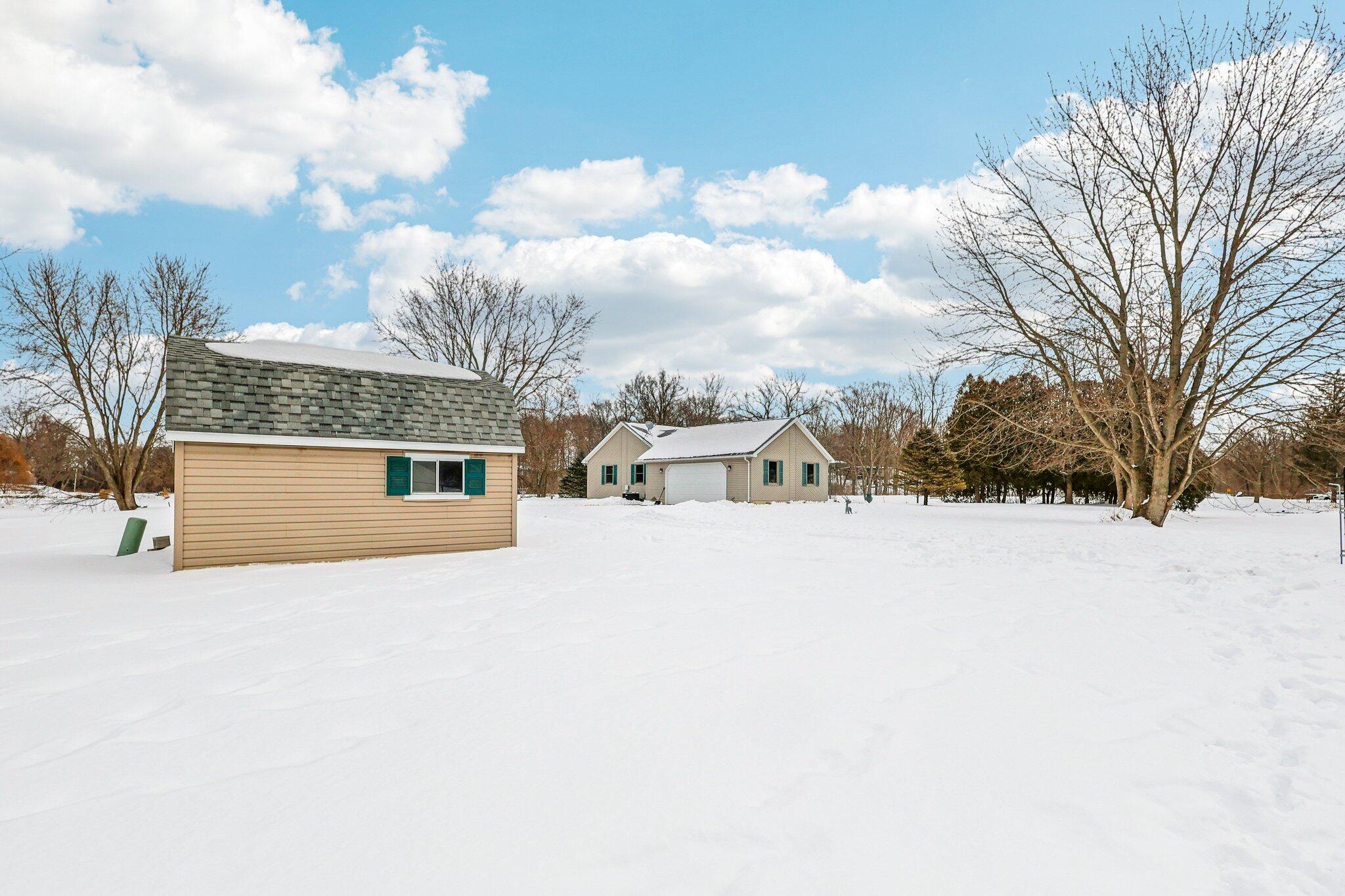 1102 Main Drive, Greenville, Ohio 45331