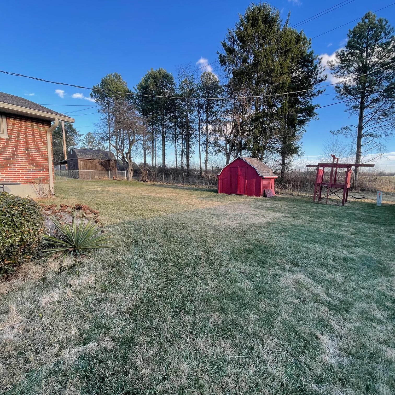 1921 Elaina Drive, Springfield, Ohio 45503