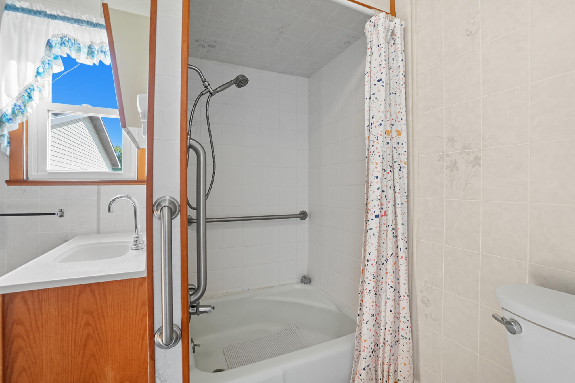 17 Walnut Street, Uniopolis, Ohio 45888