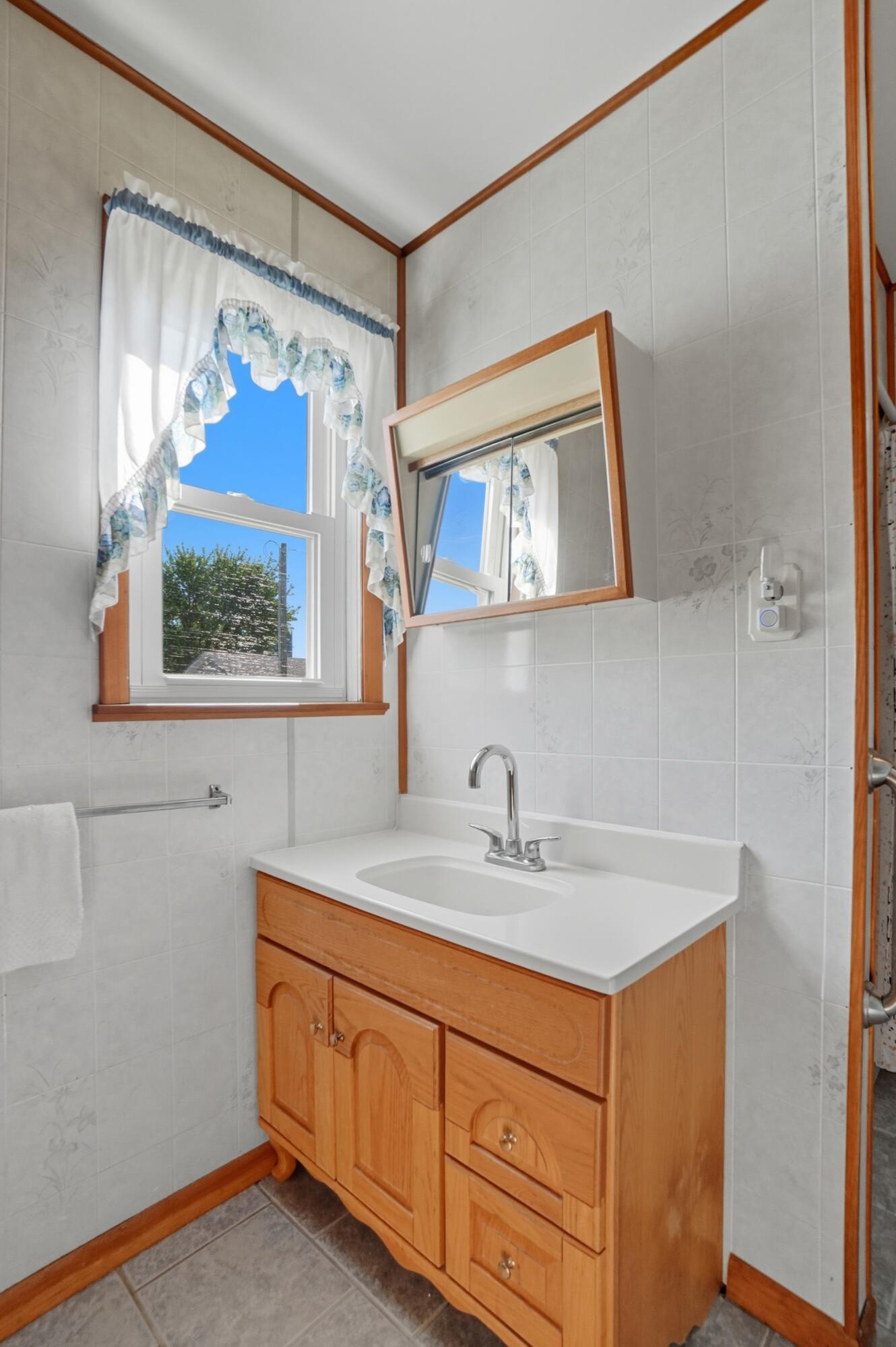 17 Walnut Street, Uniopolis, Ohio 45888