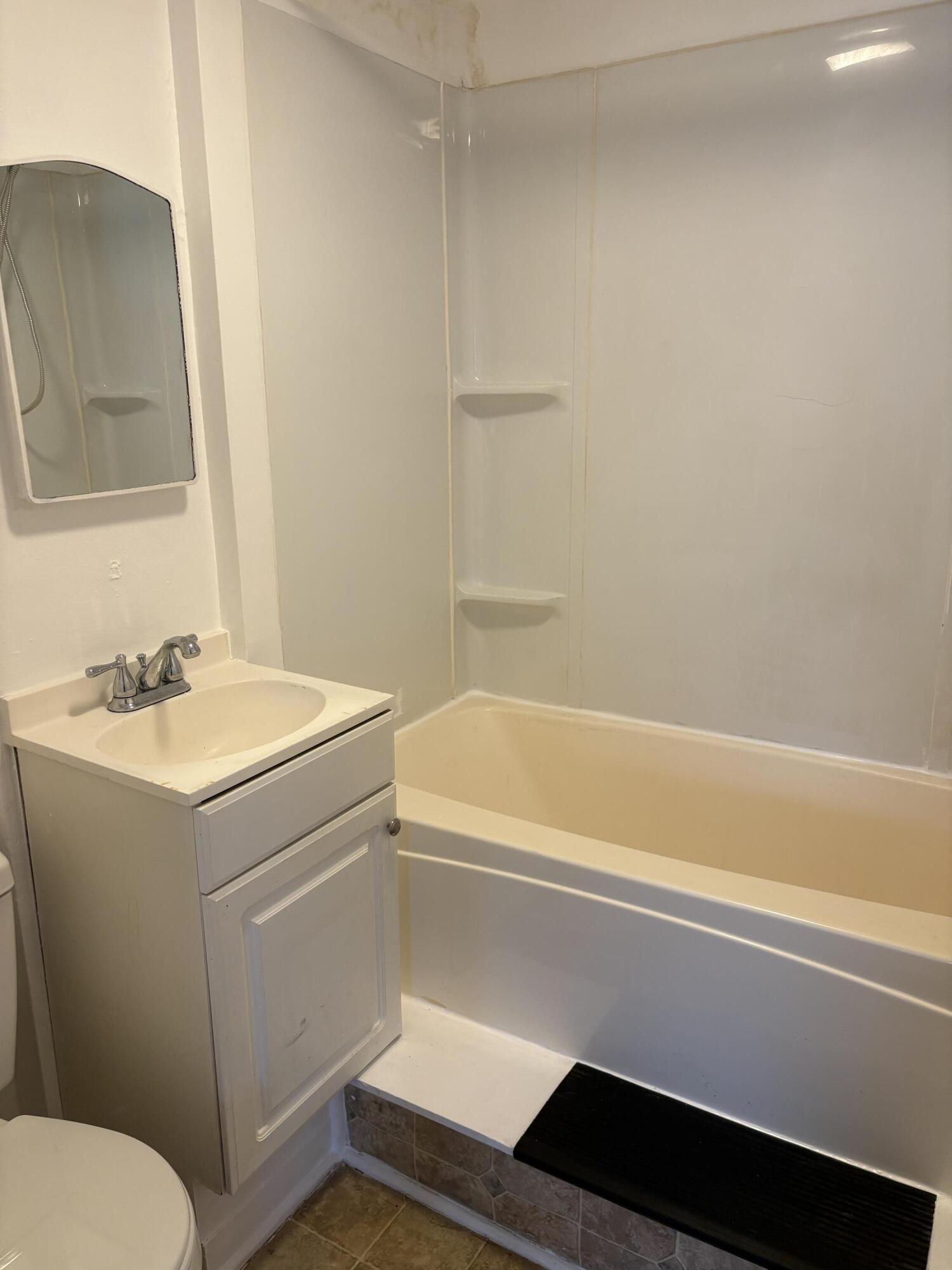 913 Mitchell Boulevard, Springfield, Ohio 45503