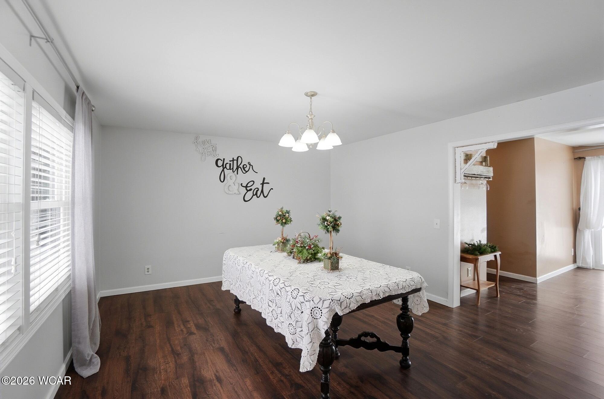 21320 Fairmount Road, Waynesfield, Ohio