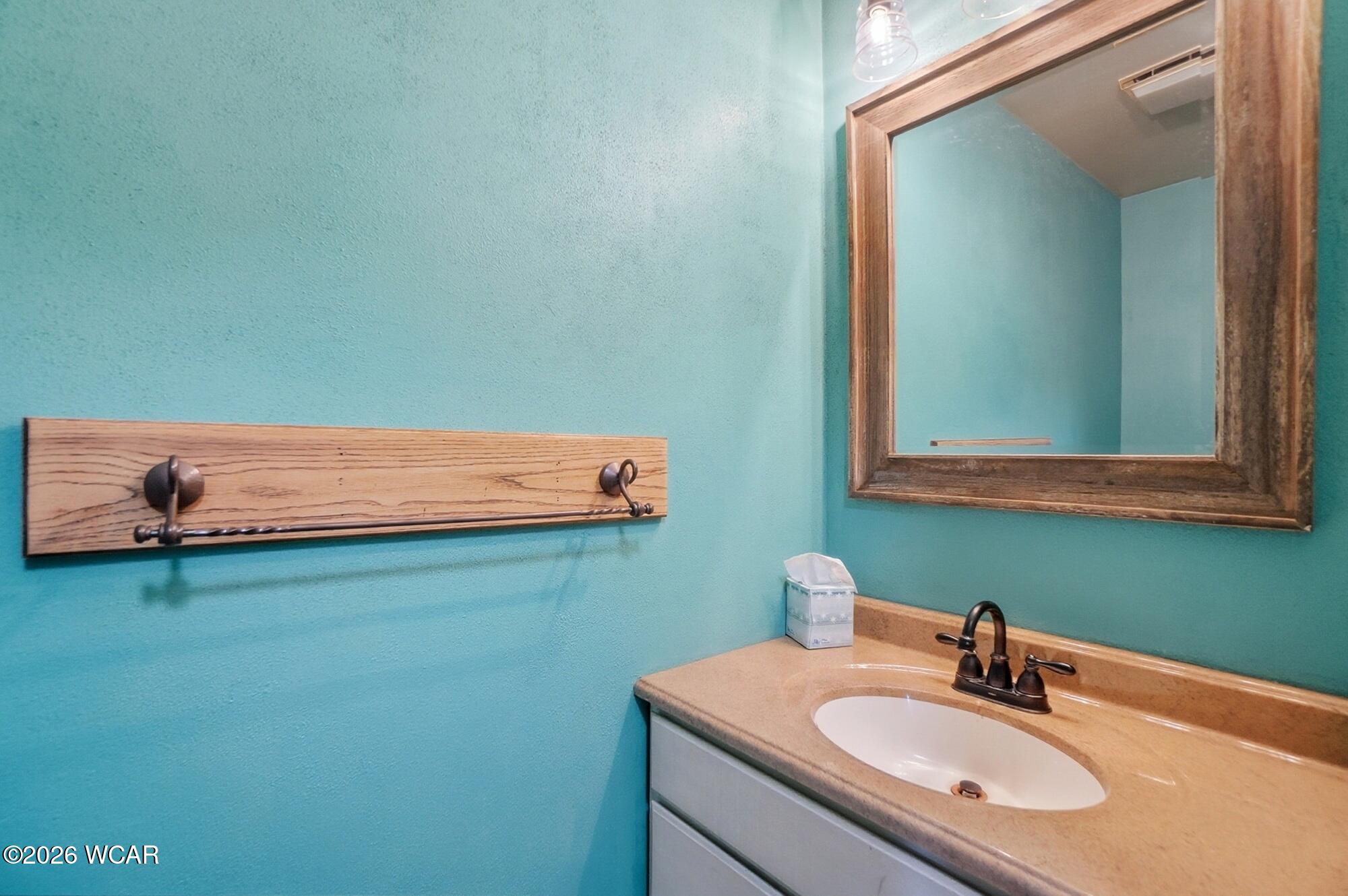 21320 Fairmount Road, Waynesfield, Ohio