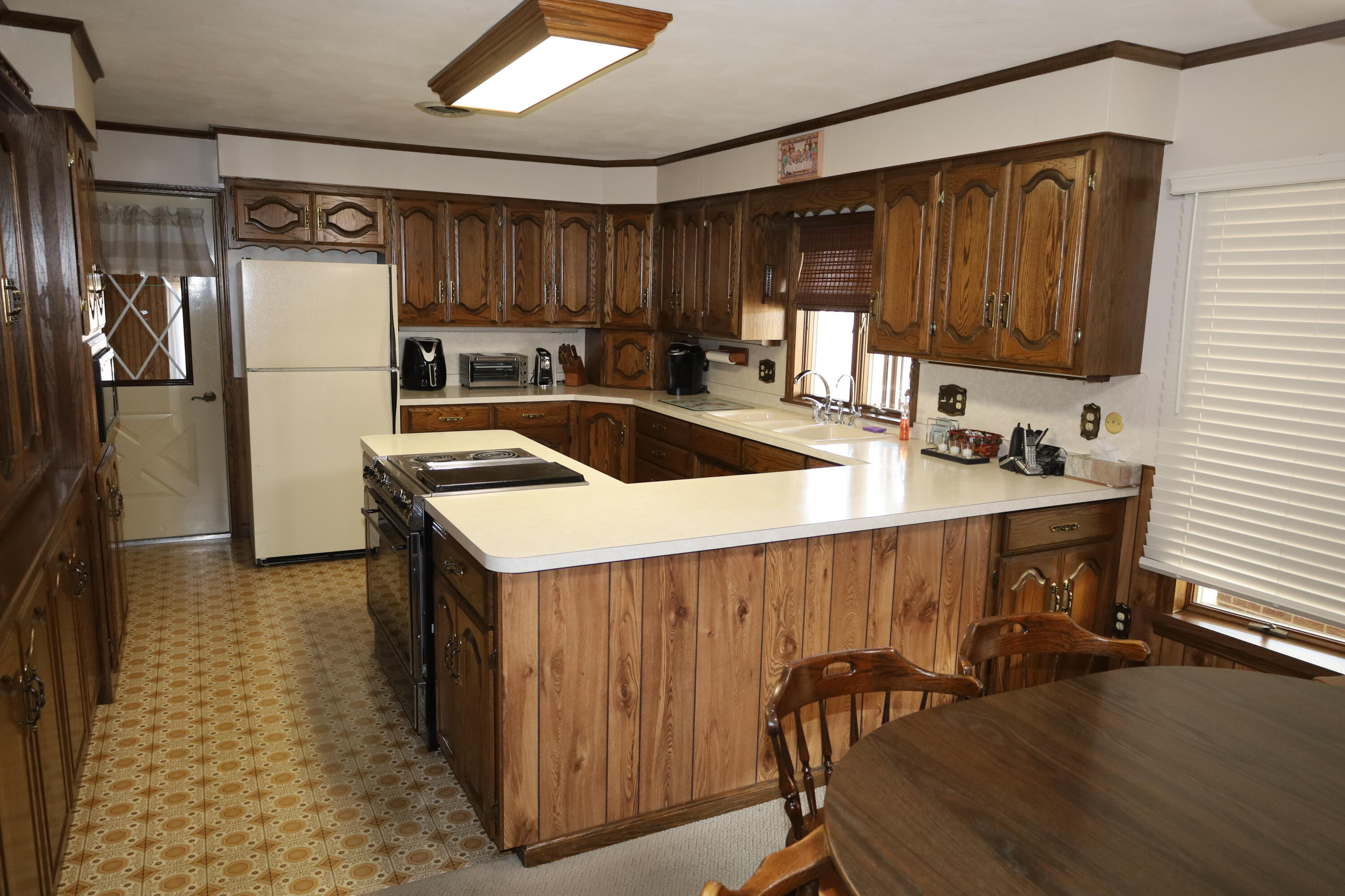 1742 Flaler Road, Fort Recovery, Ohio 45846