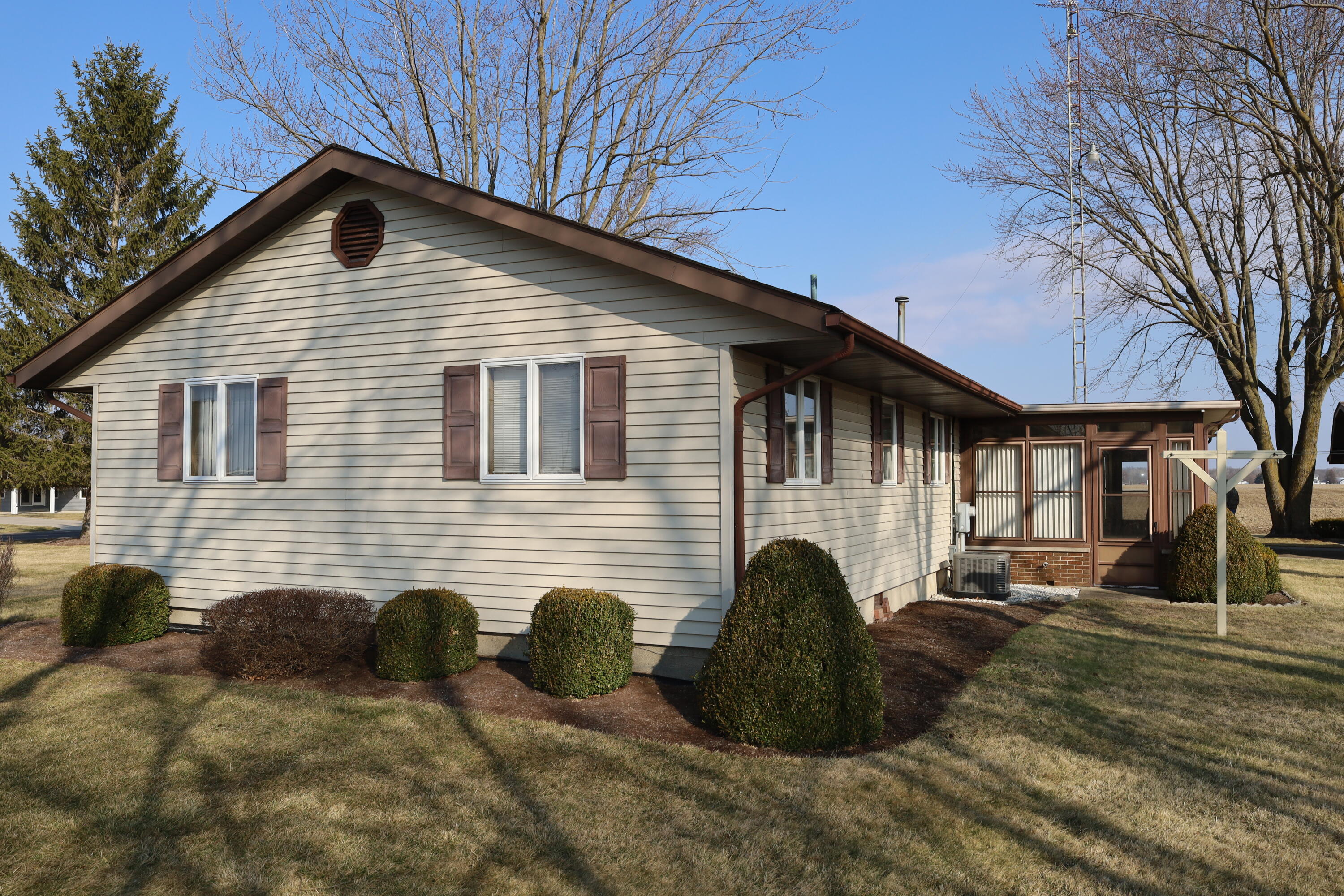 1742 Flaler Road, Fort Recovery, Ohio 45846
