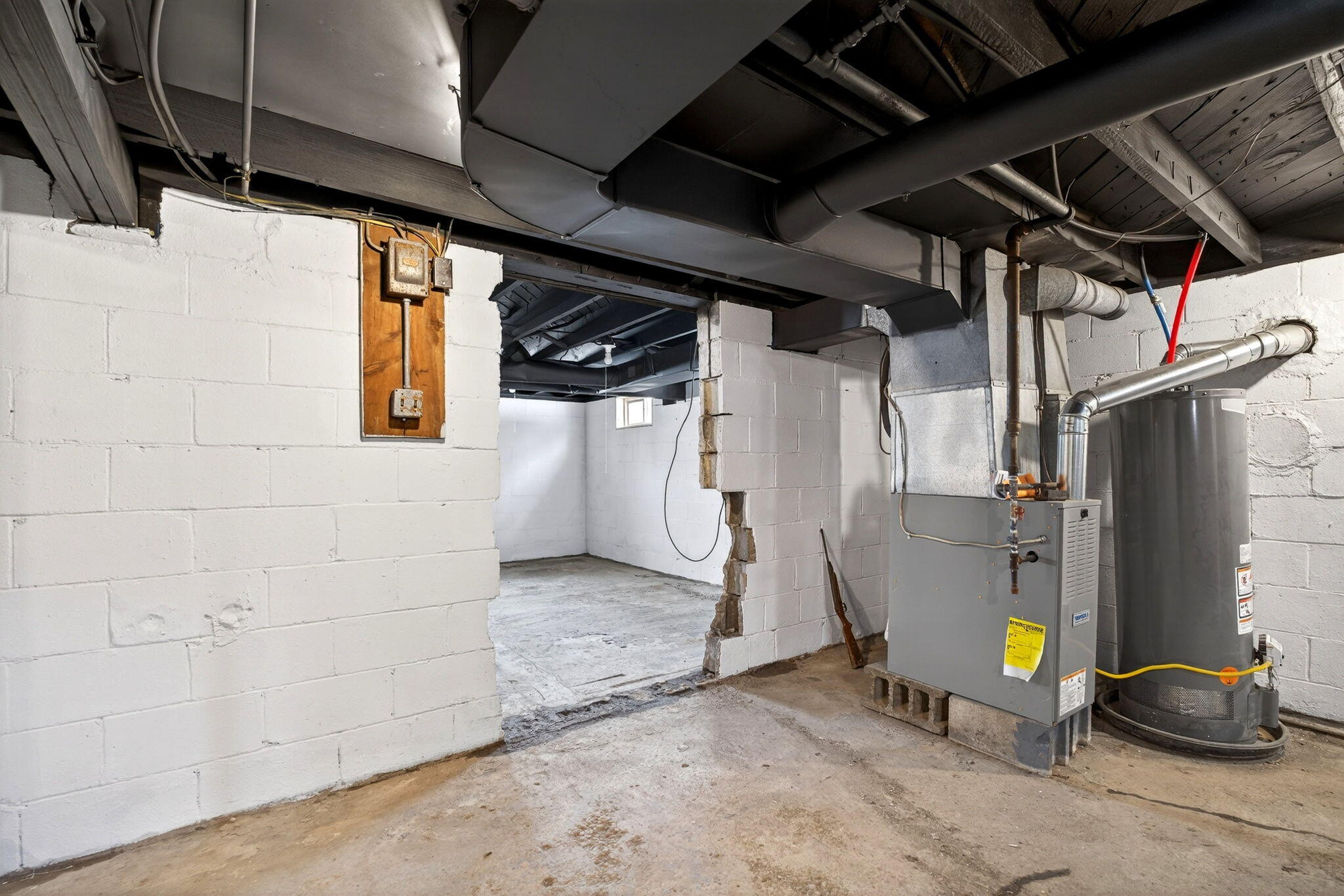 9475 National Road, New Carlisle, Ohio 45344