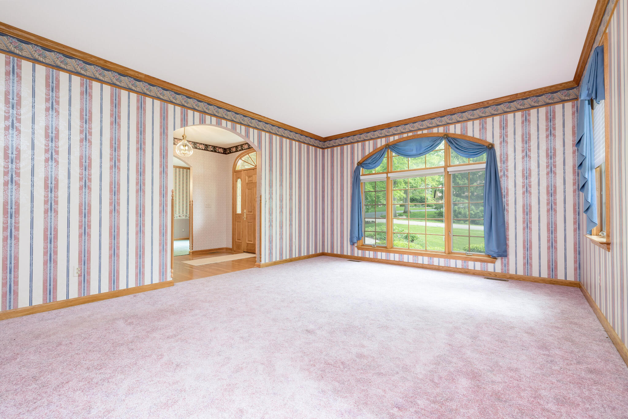 129 Tanglewood Drive, West Liberty, Ohio 43357