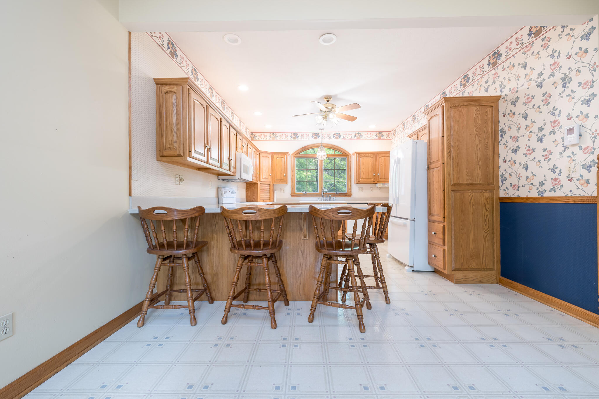 129 Tanglewood Drive, West Liberty, Ohio 43357