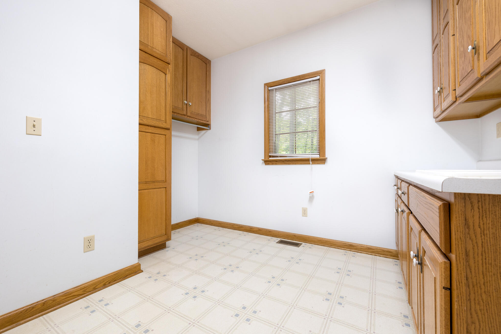 129 Tanglewood Drive, West Liberty, Ohio 43357