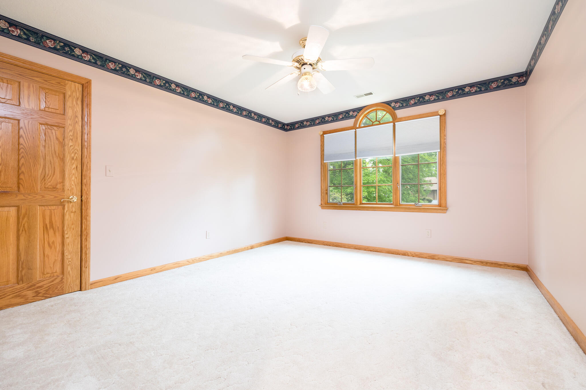 129 Tanglewood Drive, West Liberty, Ohio 43357