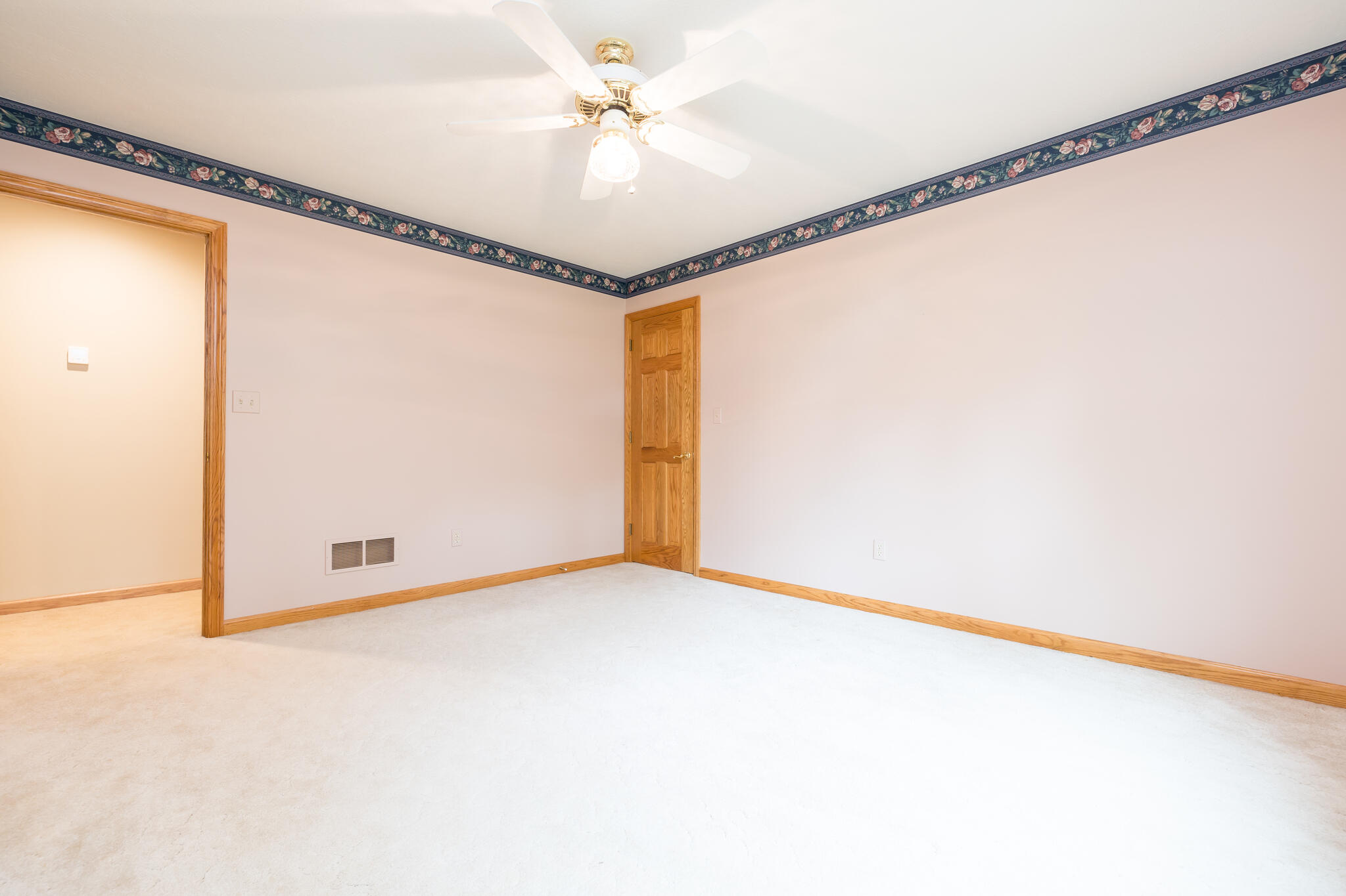 129 Tanglewood Drive, West Liberty, Ohio 43357