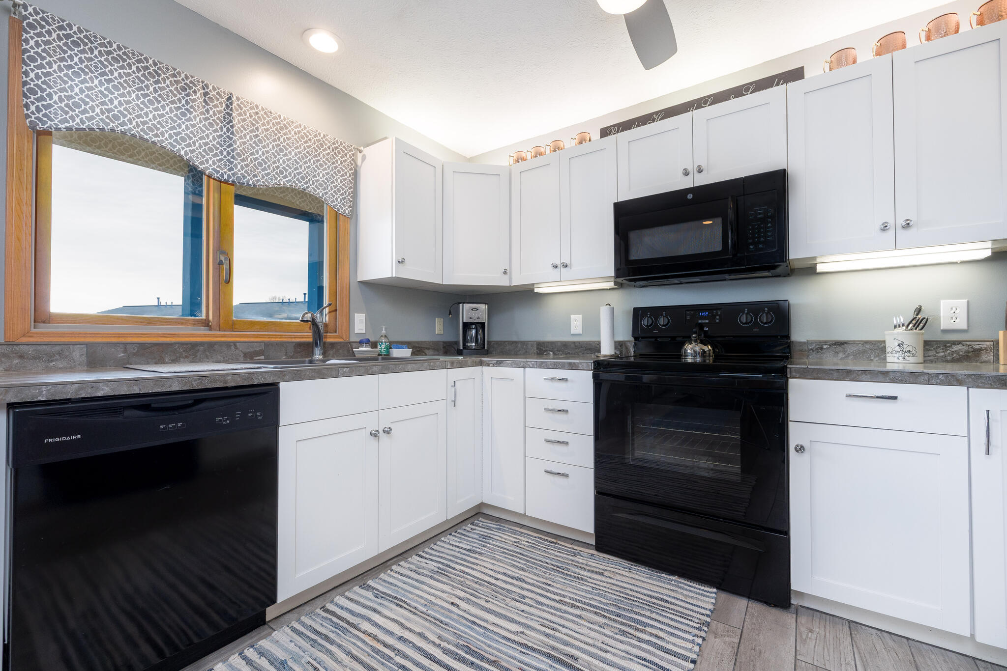 241 Chase Avenue, Russells Point, Ohio 43348