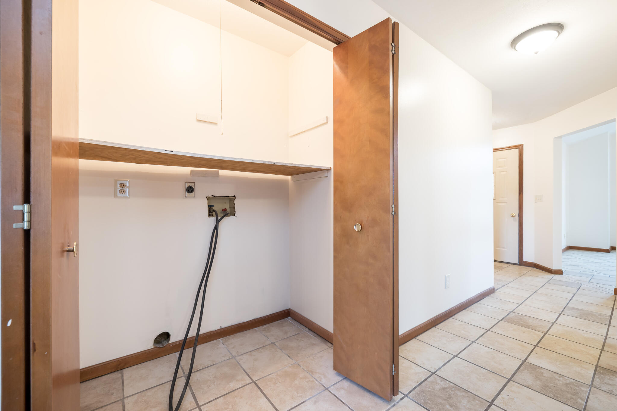 6990 Sunfish Drive, Huntsville, Ohio 43324