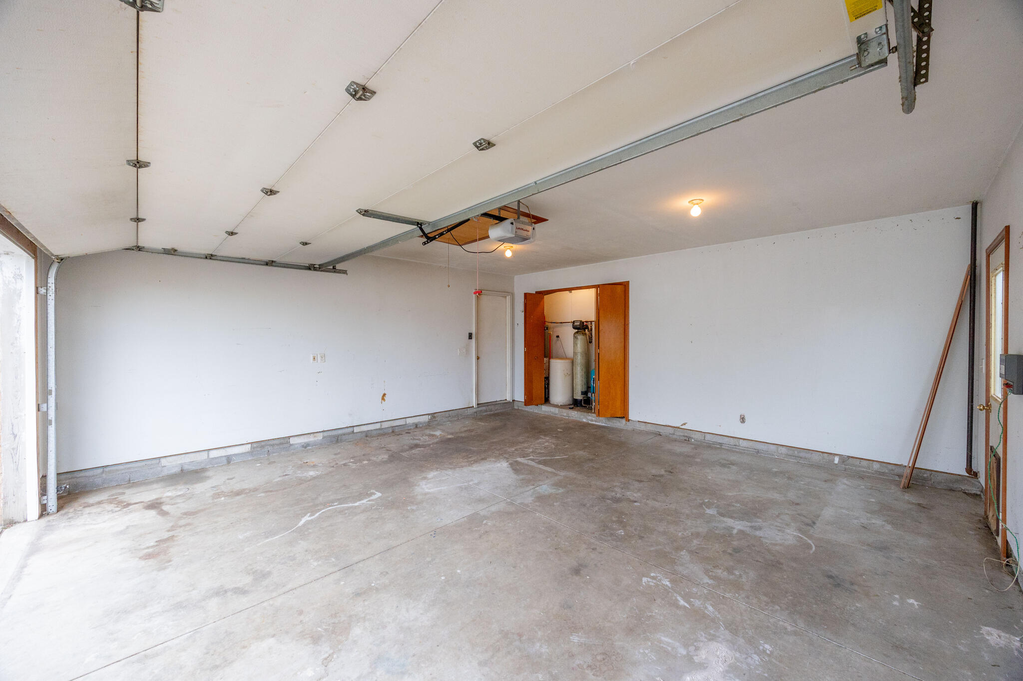 6990 Sunfish Drive, Huntsville, Ohio 43324