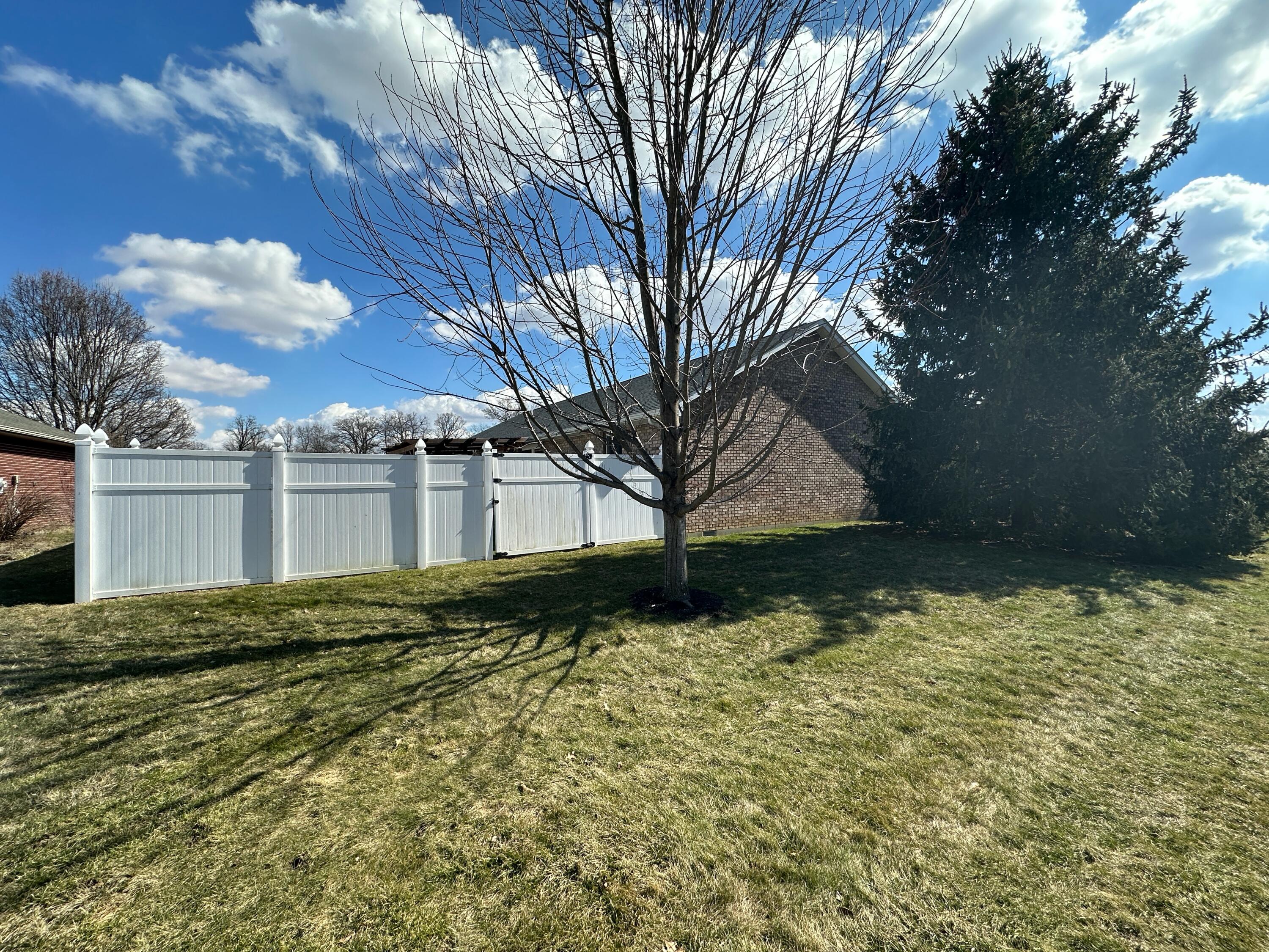 918 Stratford Drive, Greenville, Ohio 45331