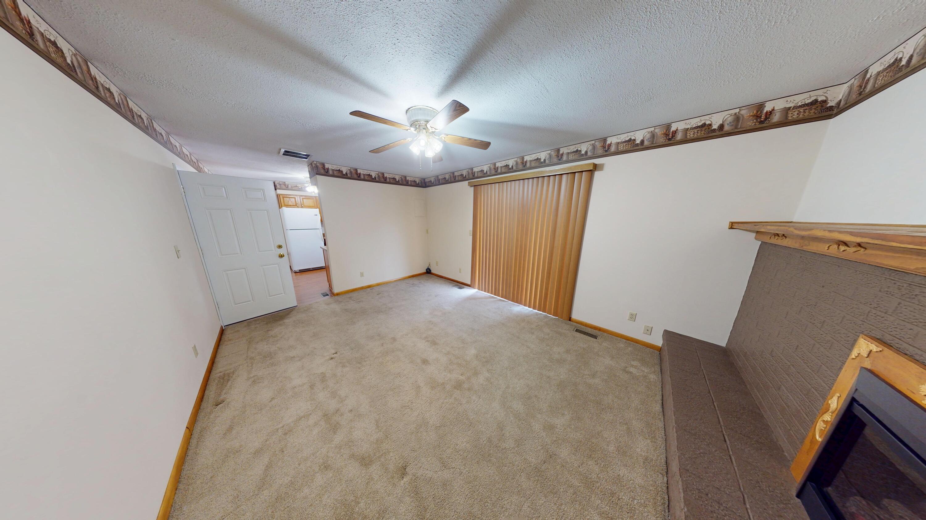 213 Porter Drive, Englewood, Ohio 45322