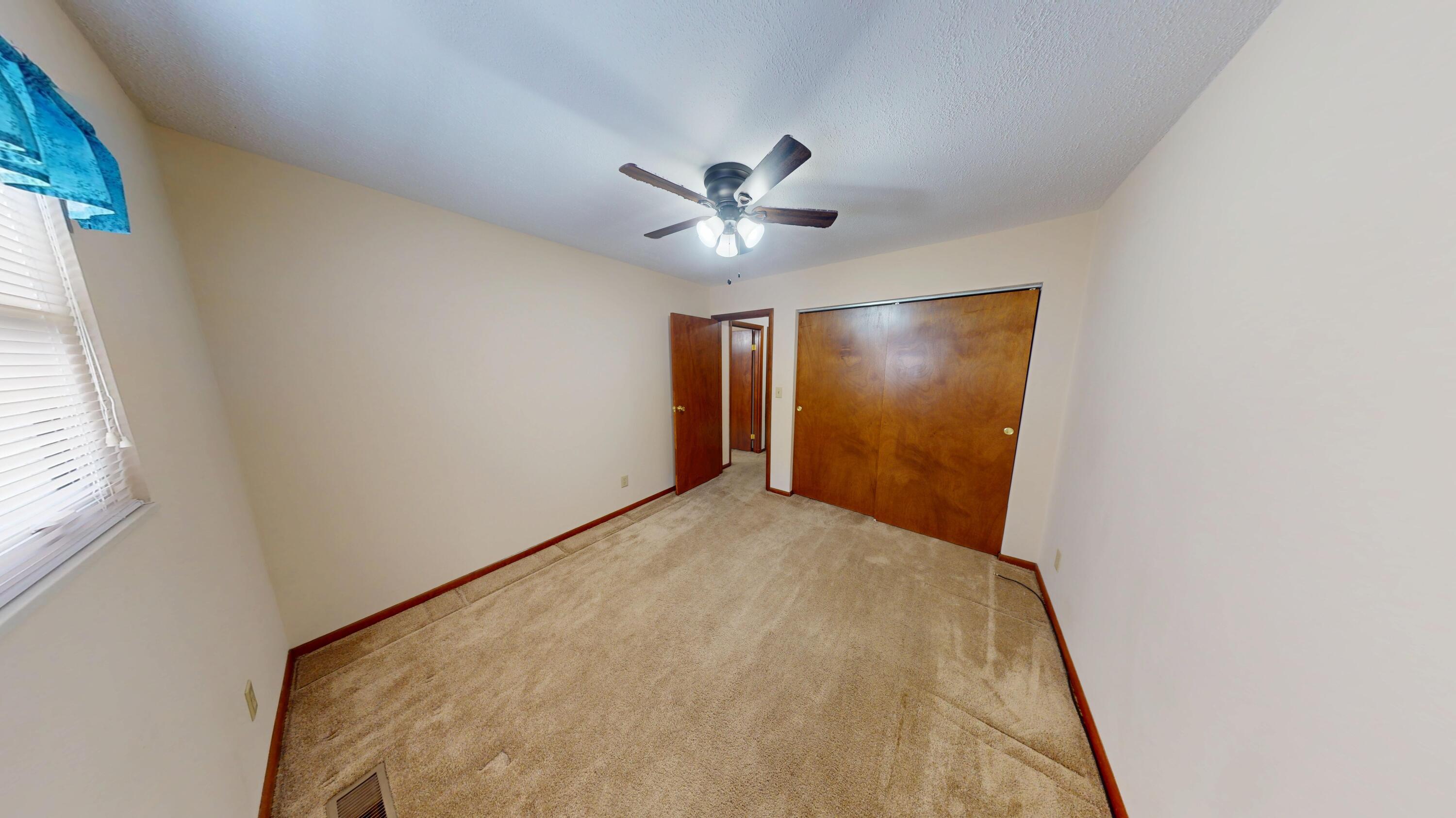 213 Porter Drive, Englewood, Ohio 45322