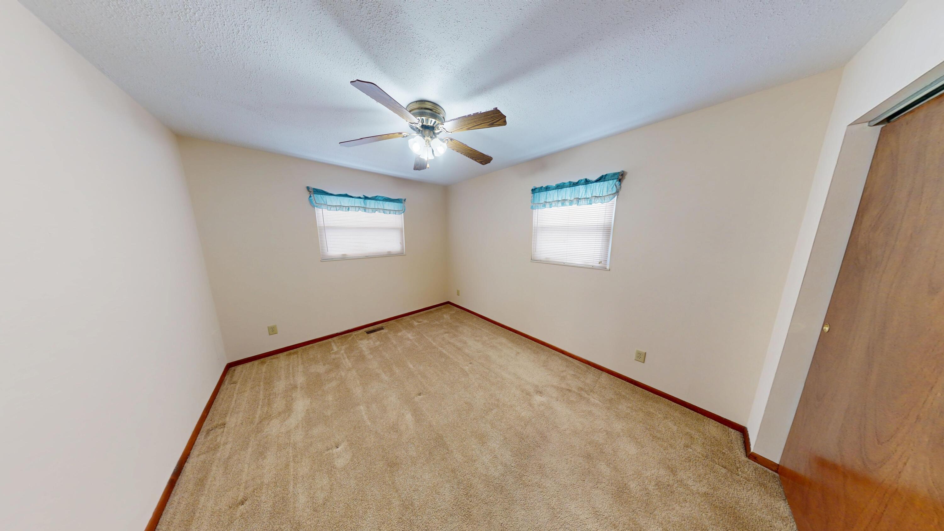 213 Porter Drive, Englewood, Ohio 45322