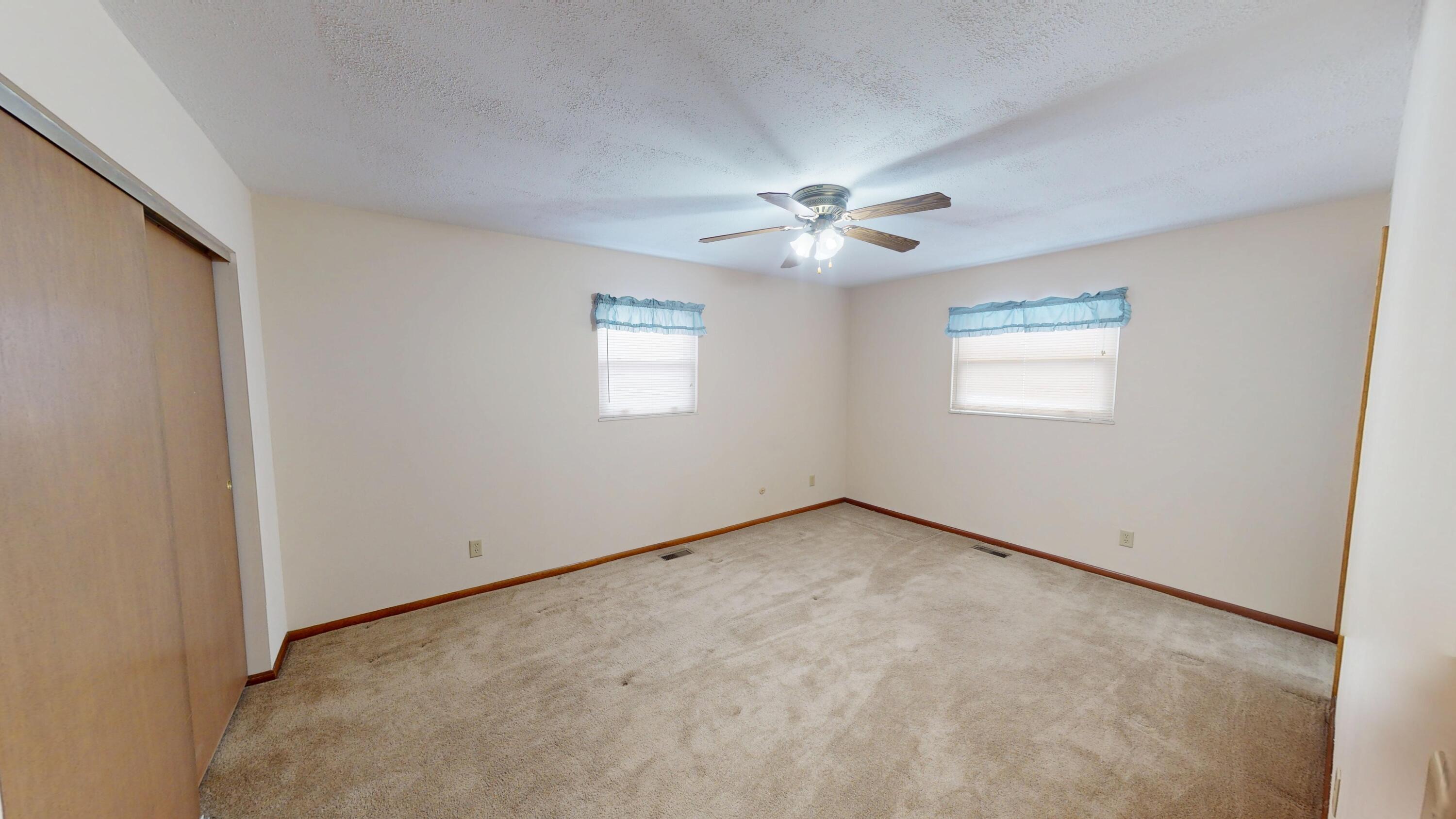 213 Porter Drive, Englewood, Ohio 45322