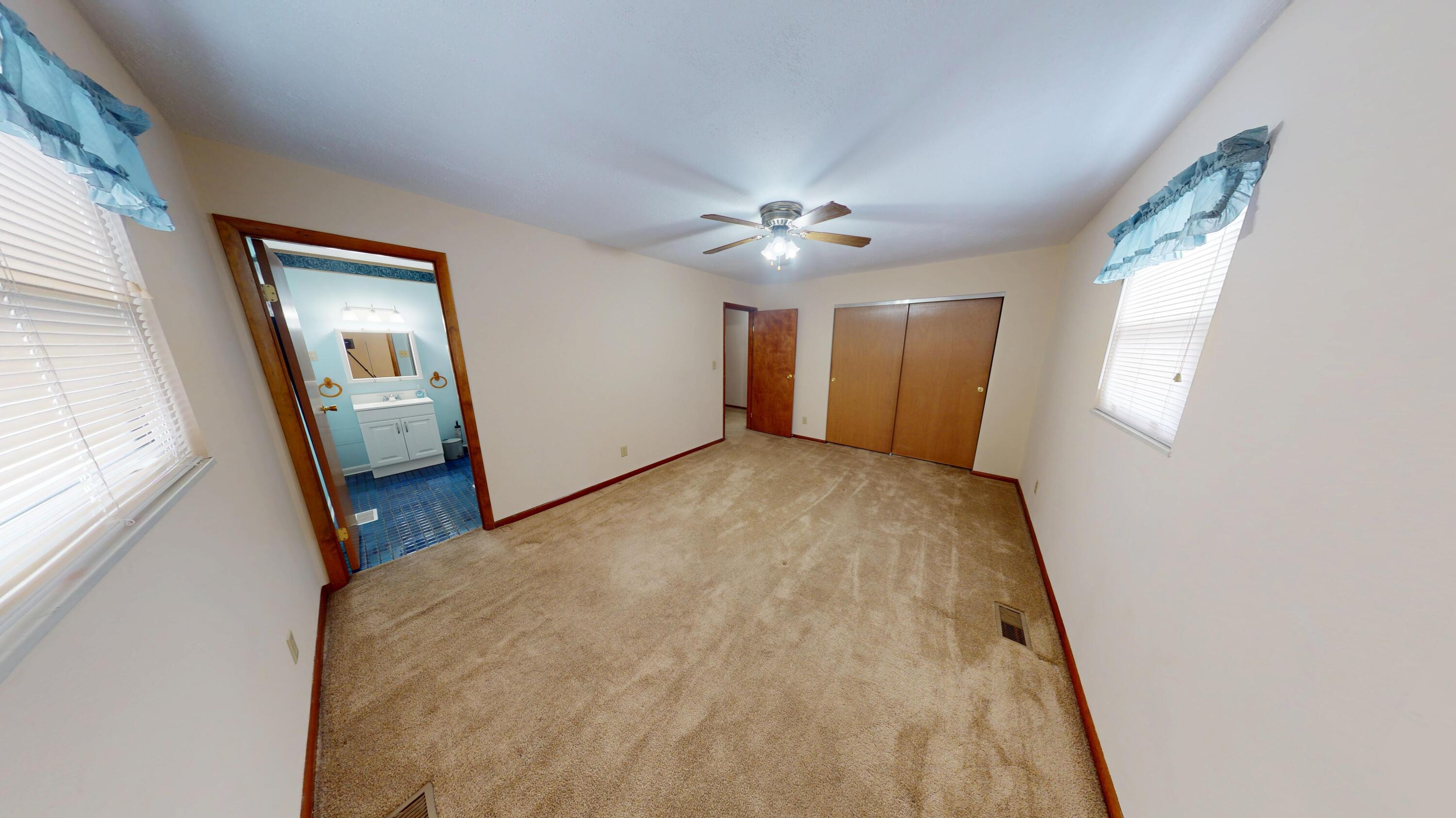 213 Porter Drive, Englewood, Ohio 45322