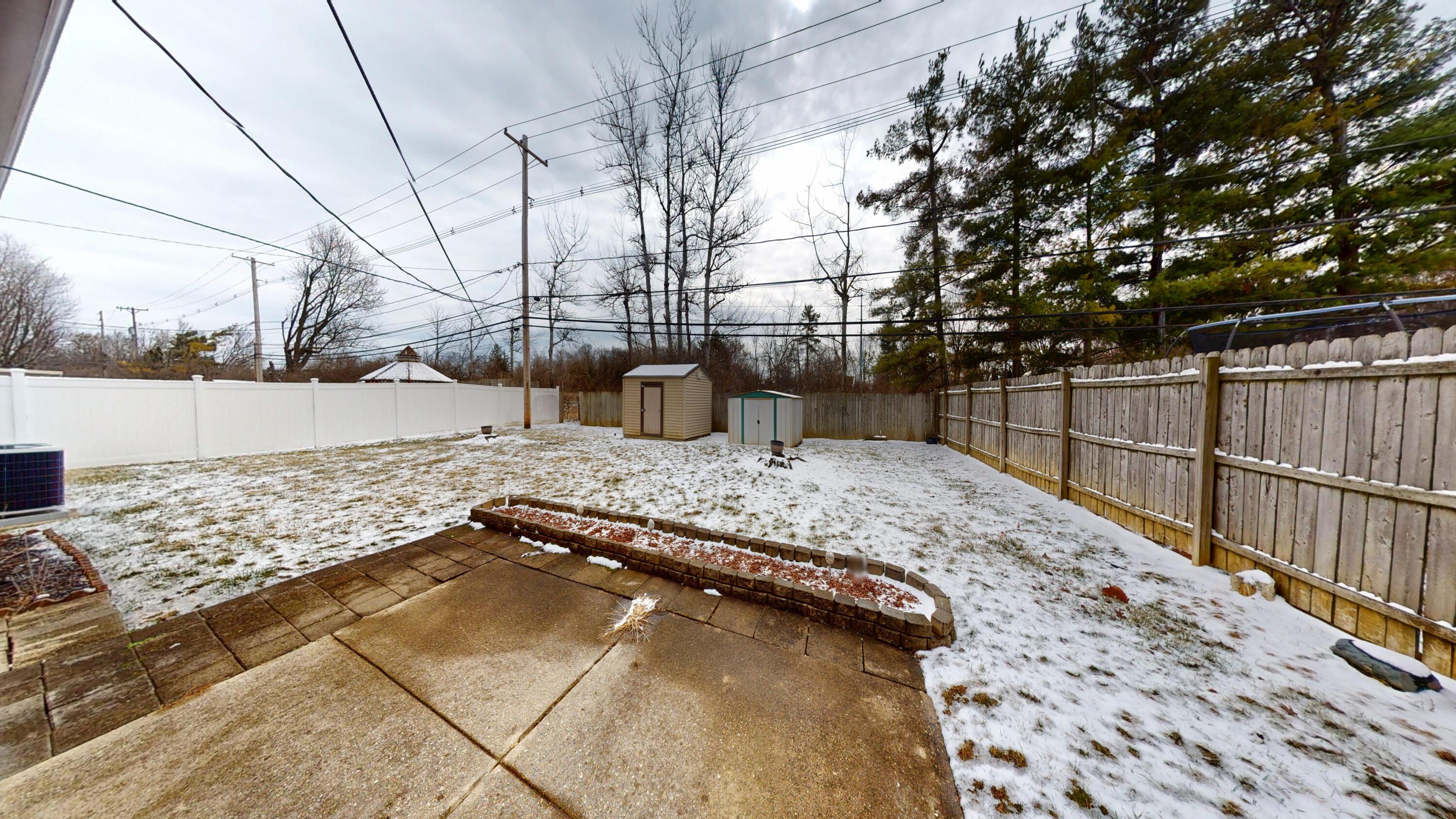 213 Porter Drive, Englewood, Ohio 45322