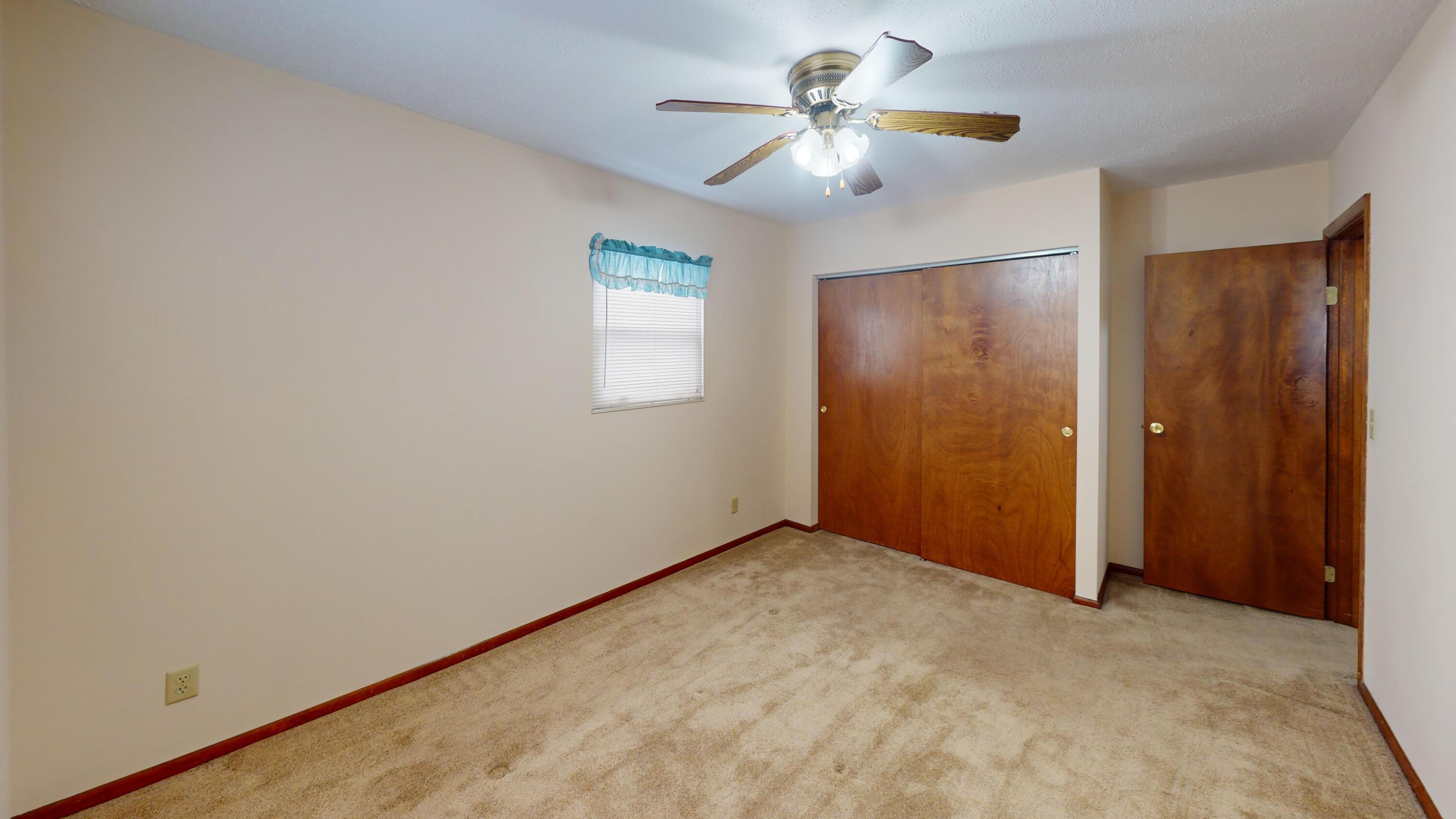 213 Porter Drive, Englewood, Ohio 45322