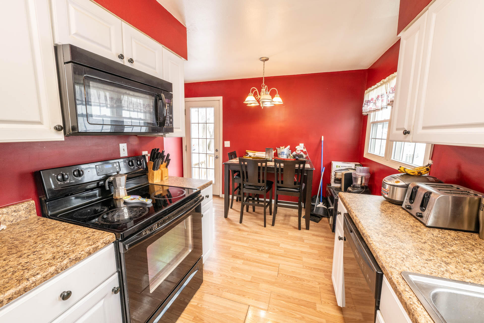 1222 Oakhill Avenue, Fairborn, Ohio 45324