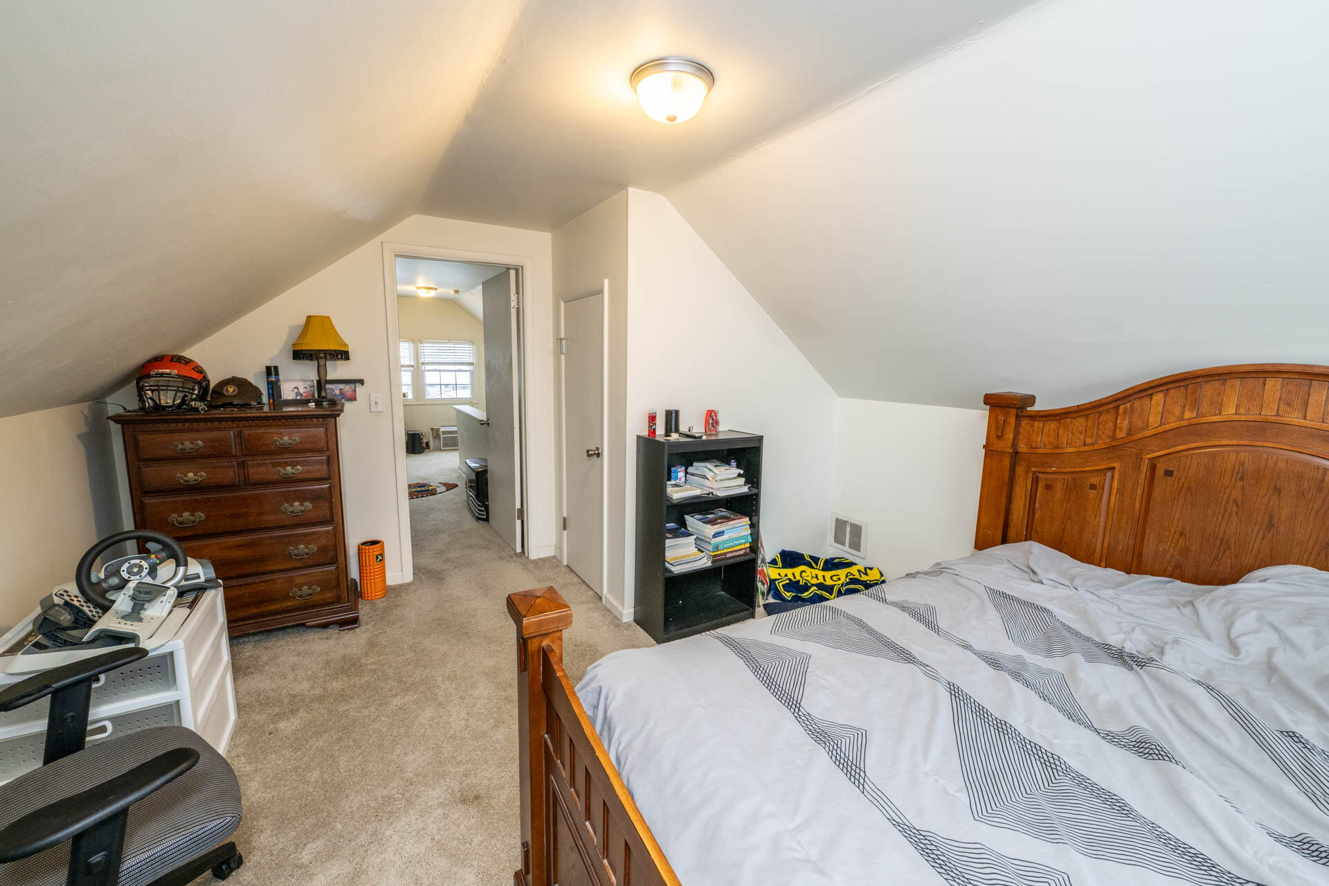 1222 Oakhill Avenue, Fairborn, Ohio 45324