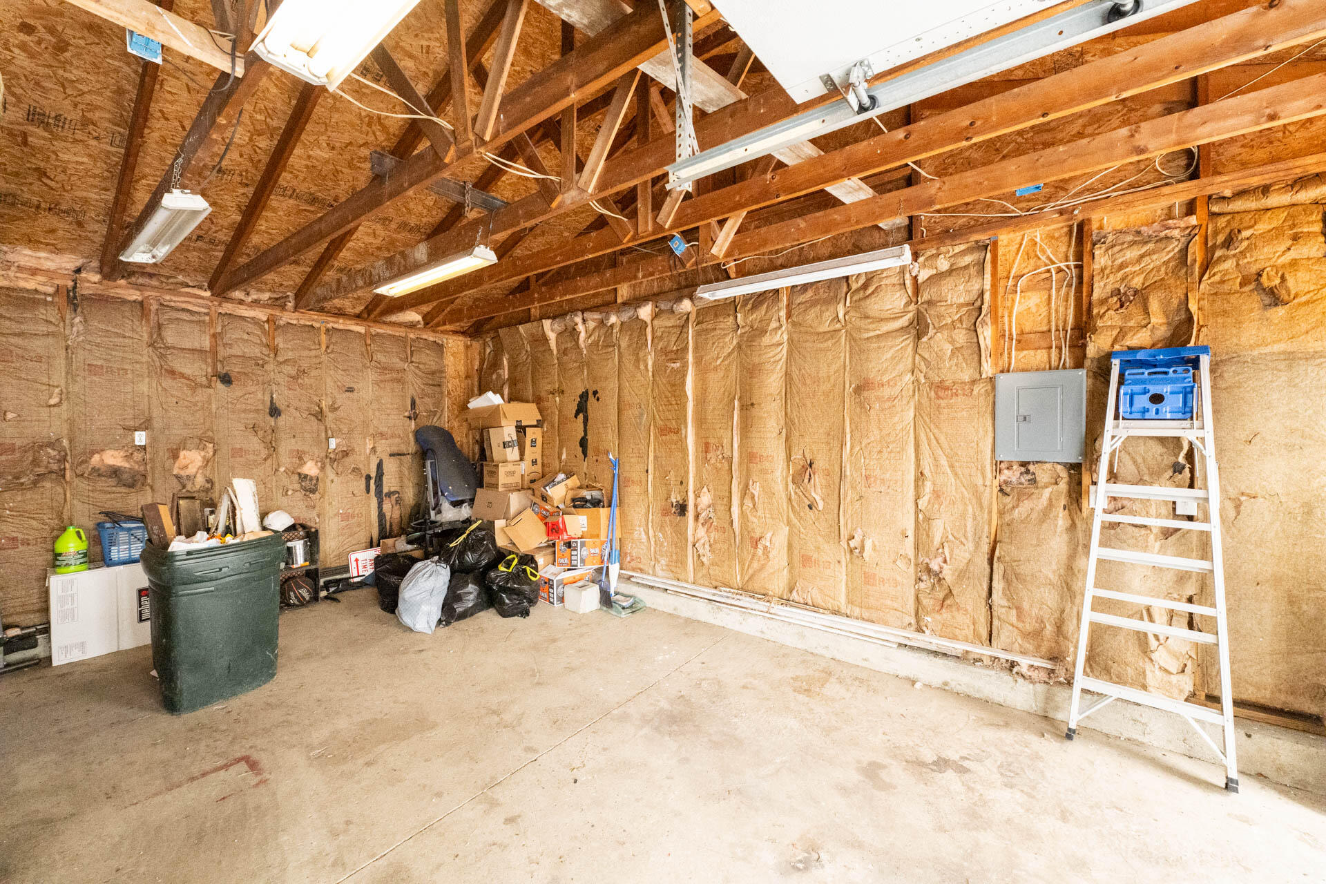 1222 Oakhill Avenue, Fairborn, Ohio 45324