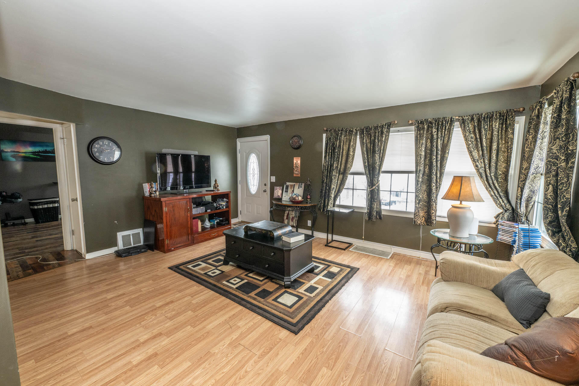 1222 Oakhill Avenue, Fairborn, Ohio 45324