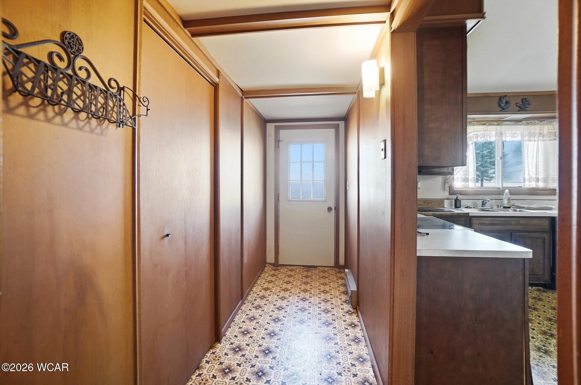 523 Jackson Street, Middle Point, Ohio