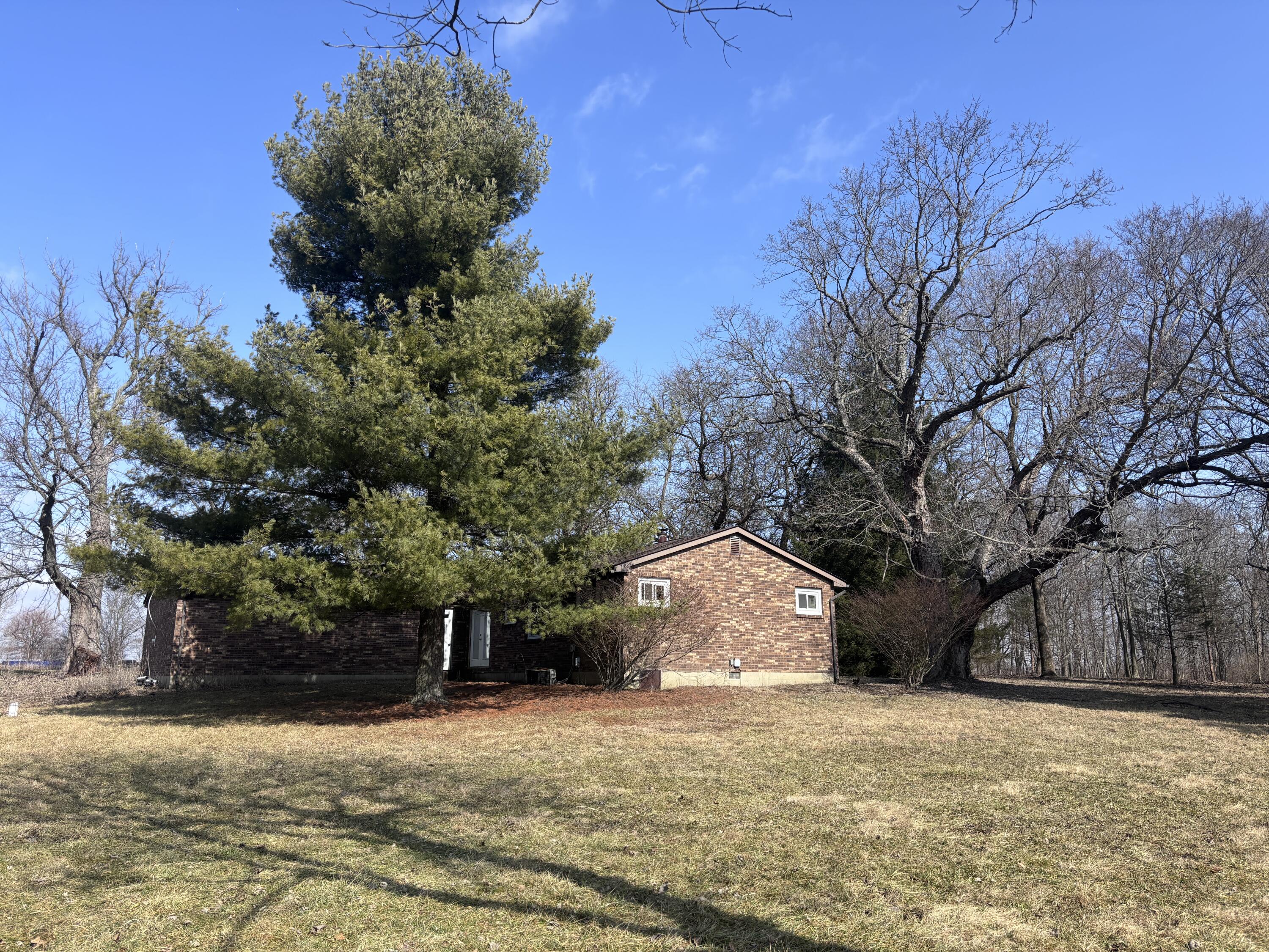 924 Eris Road, Urbana, Ohio 43078