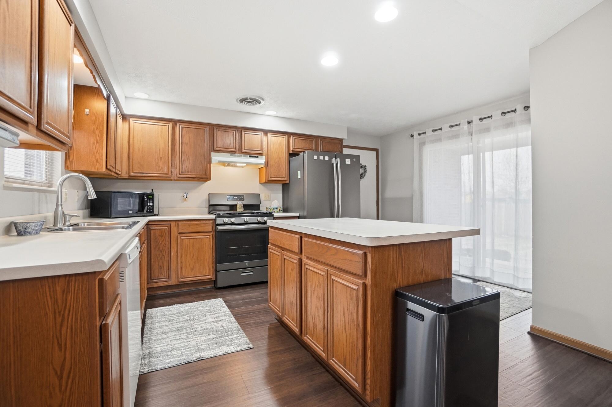 3942 Harris Lane, Springfield, Ohio 45503