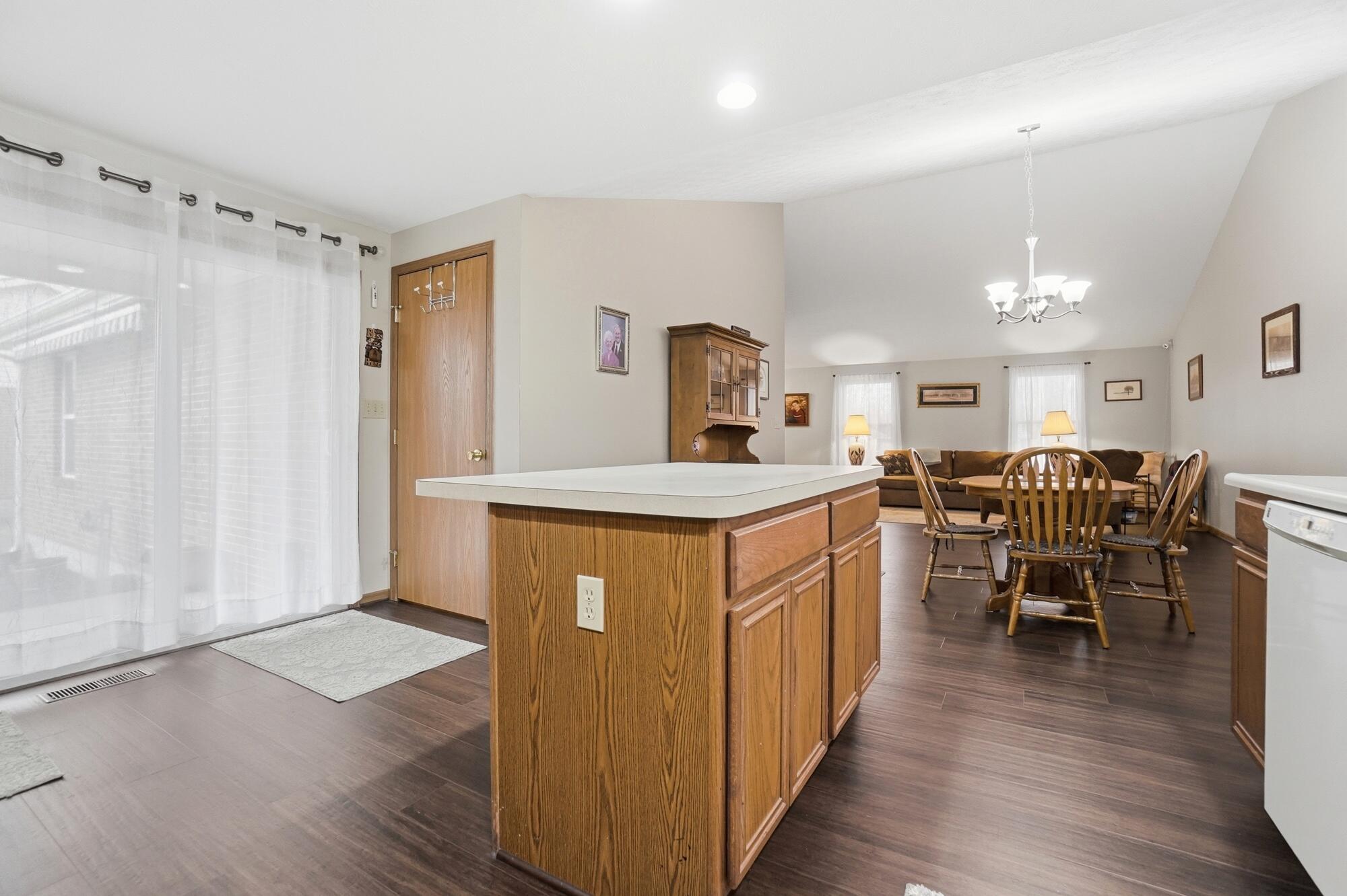 3942 Harris Lane, Springfield, Ohio 45503