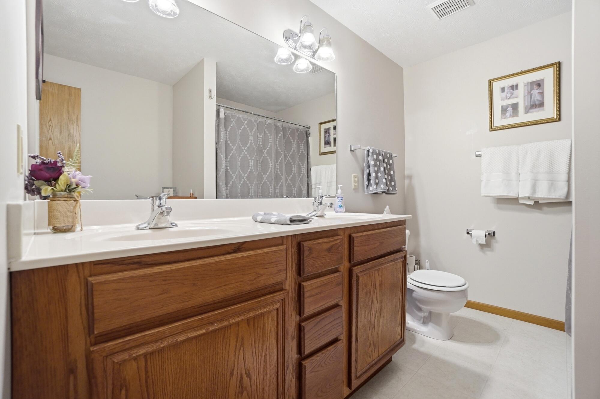 3942 Harris Lane, Springfield, Ohio 45503