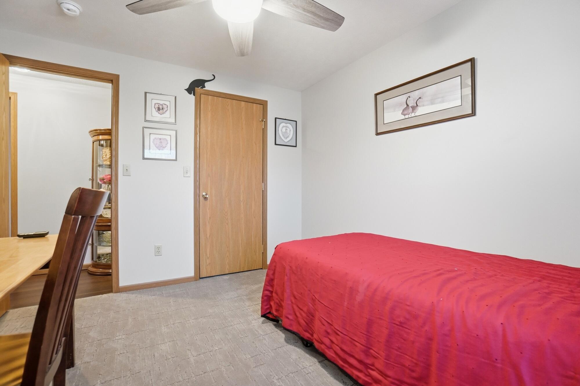 3942 Harris Lane, Springfield, Ohio 45503