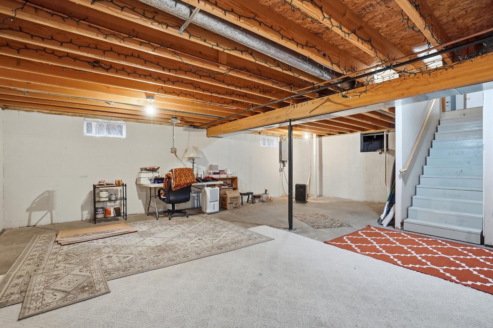 3942 Harris Lane, Springfield, Ohio 45503