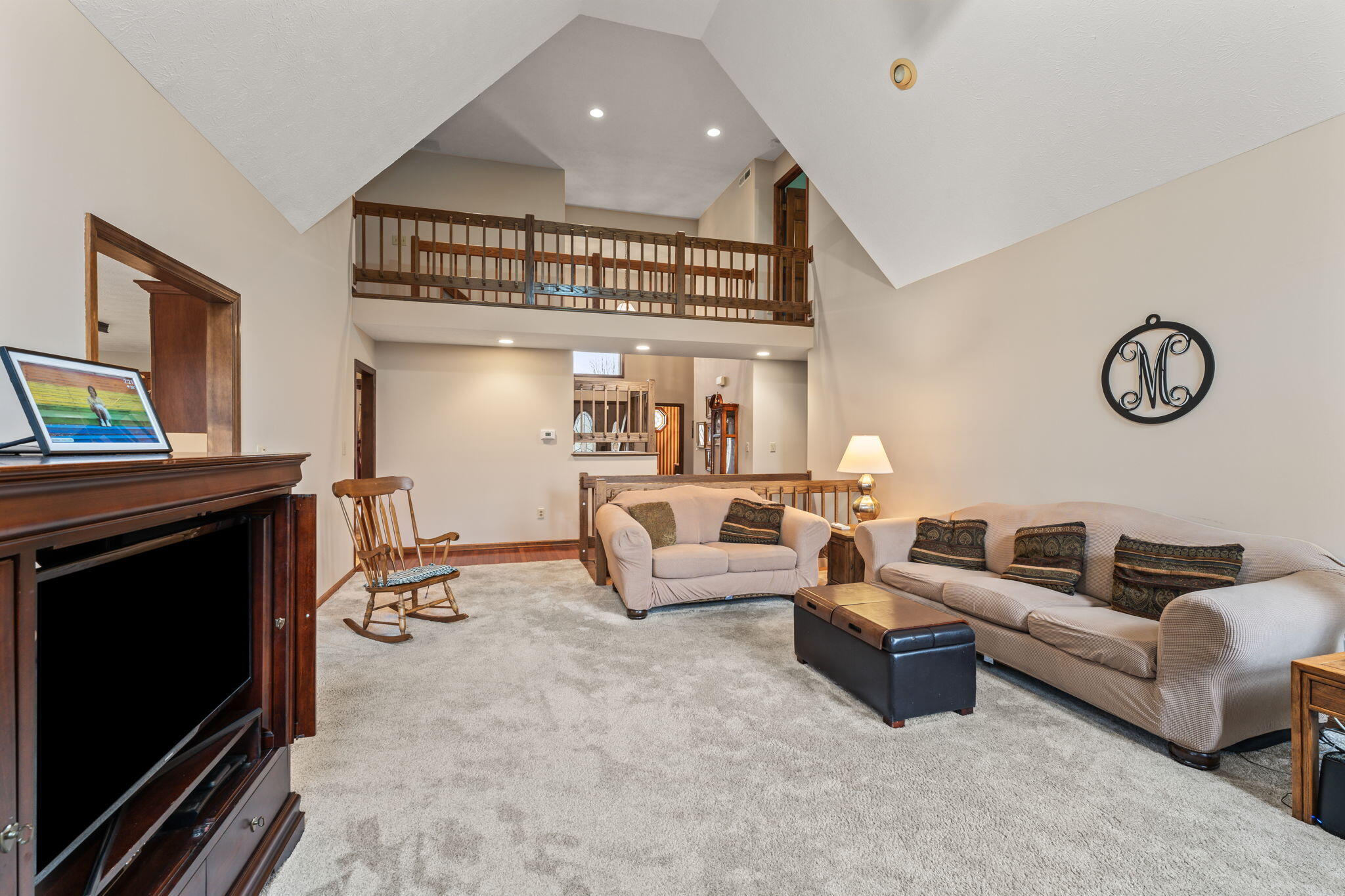 5700 Swan Drive, Clayton, Ohio 45315