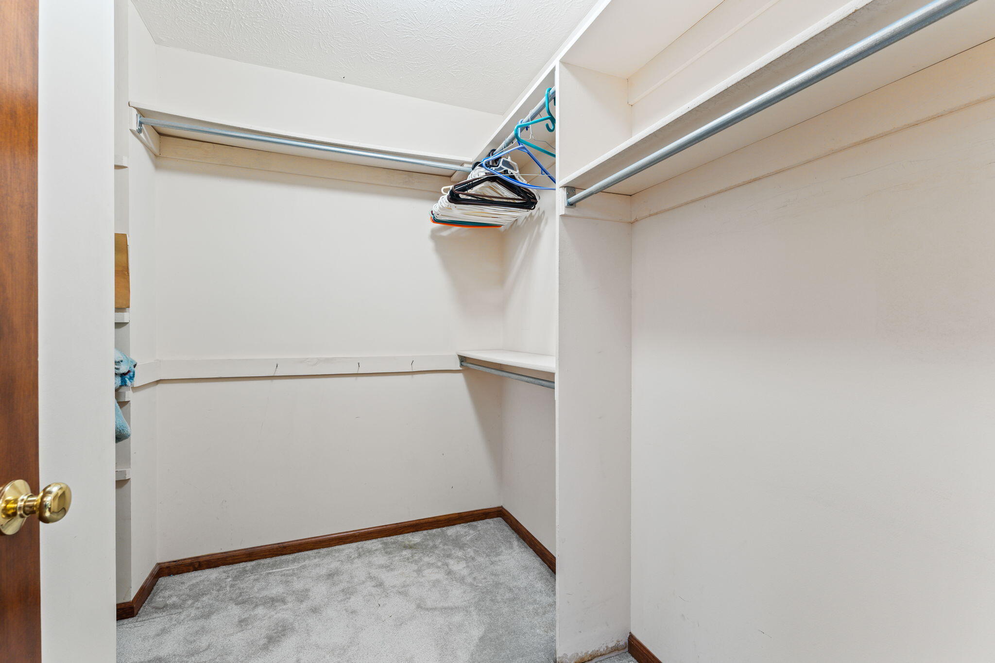 5700 Swan Drive, Clayton, Ohio 45315