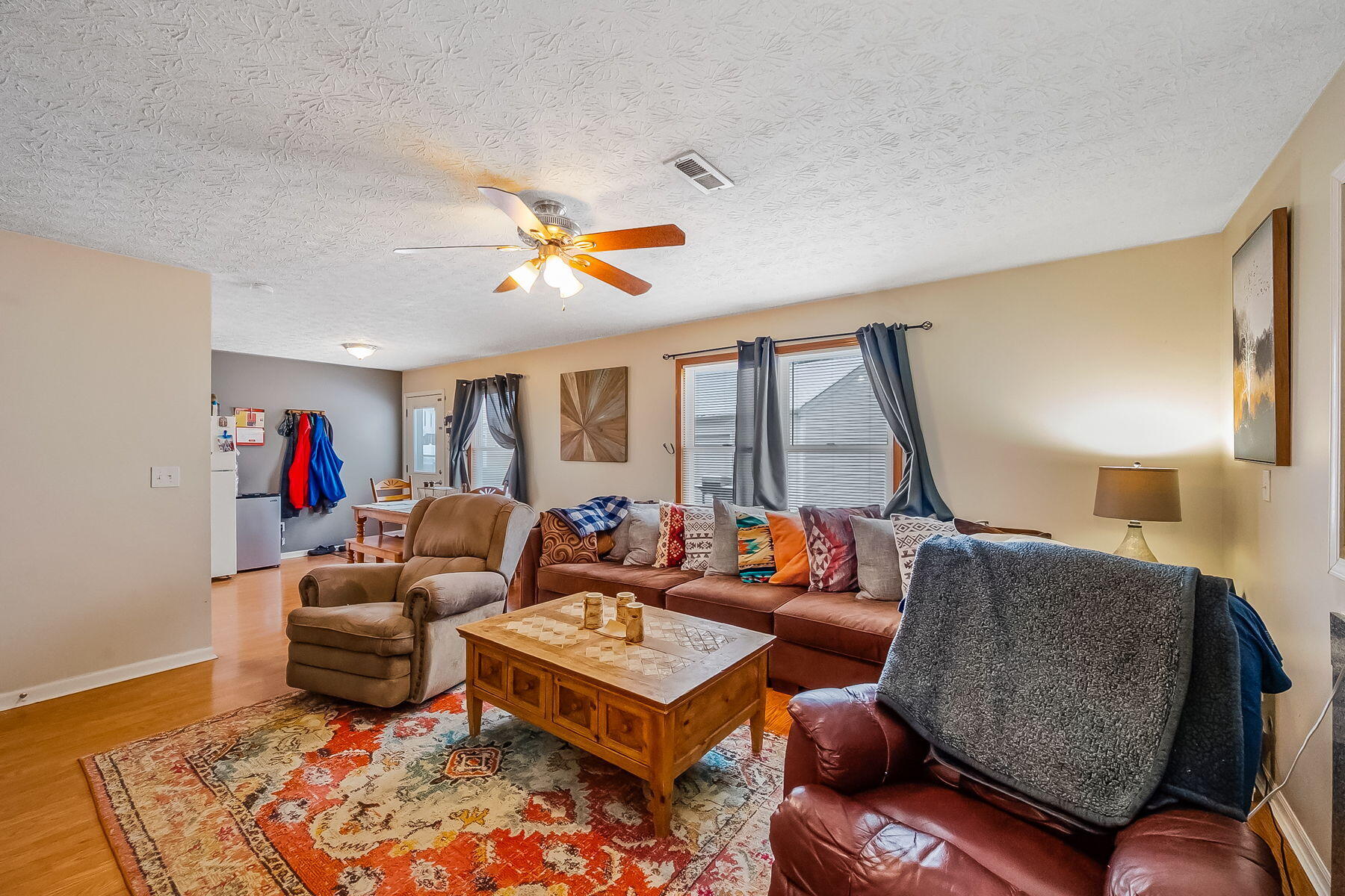 1052 Braxton Boulevard, London, Ohio 43140