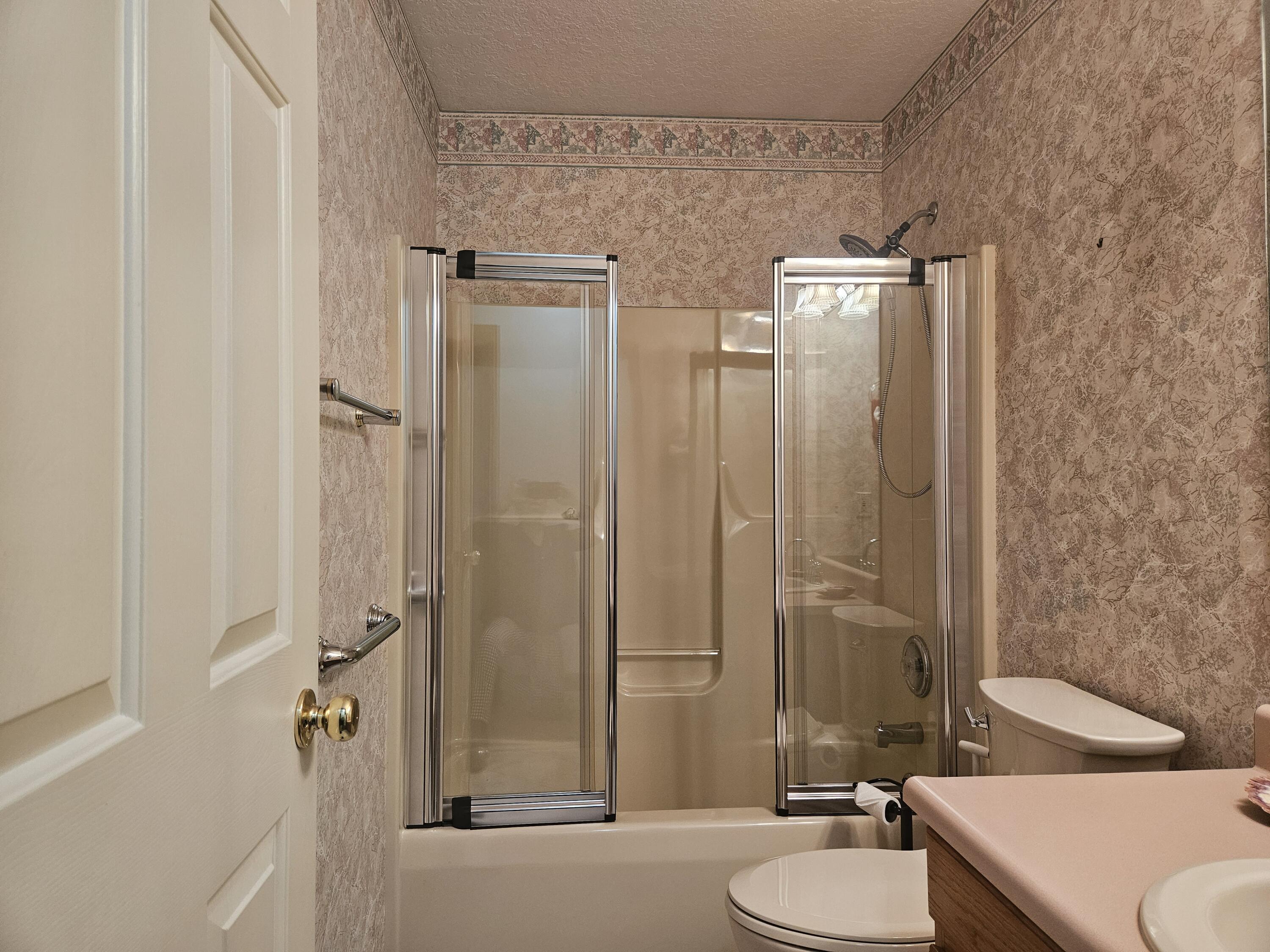 4909 Shannon Avenue, Springfield, Ohio 45504