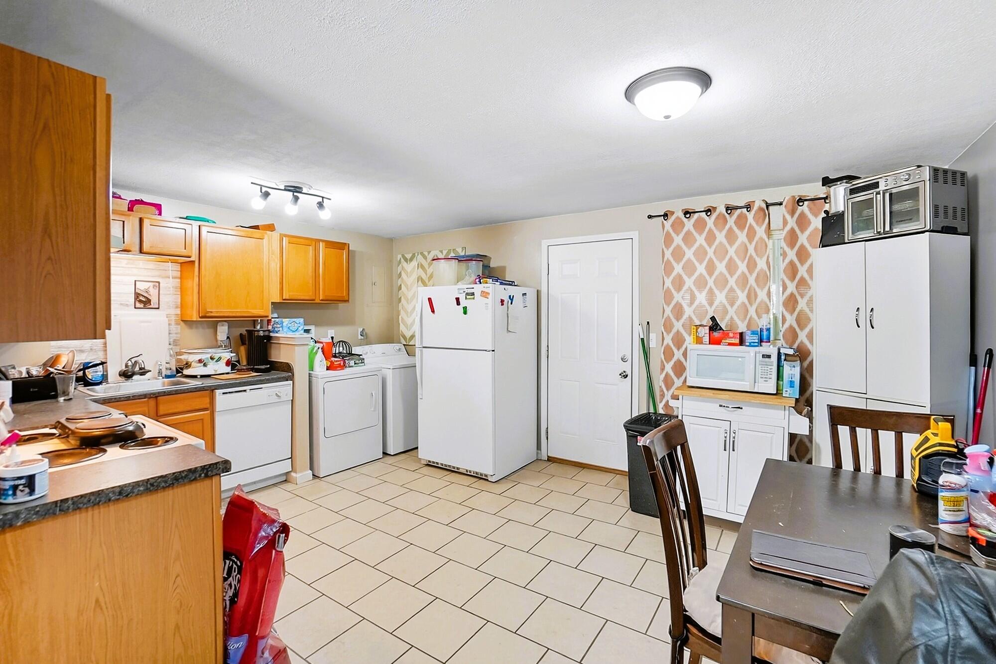 5926 Chambersburg Road, Dayton, Ohio 45424