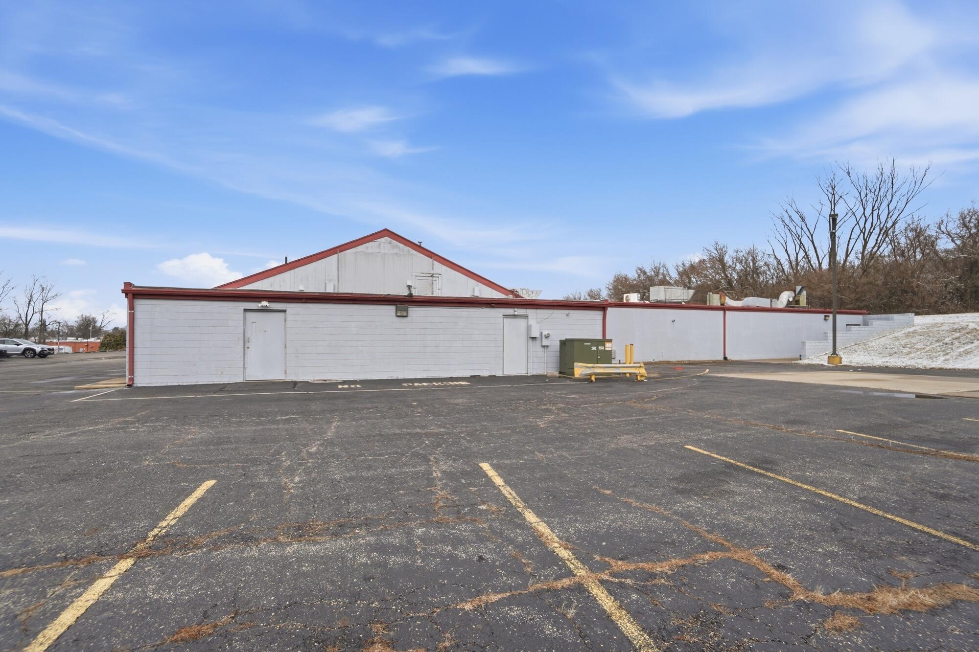 309 Leffel Lane, Springfield, Ohio 45505