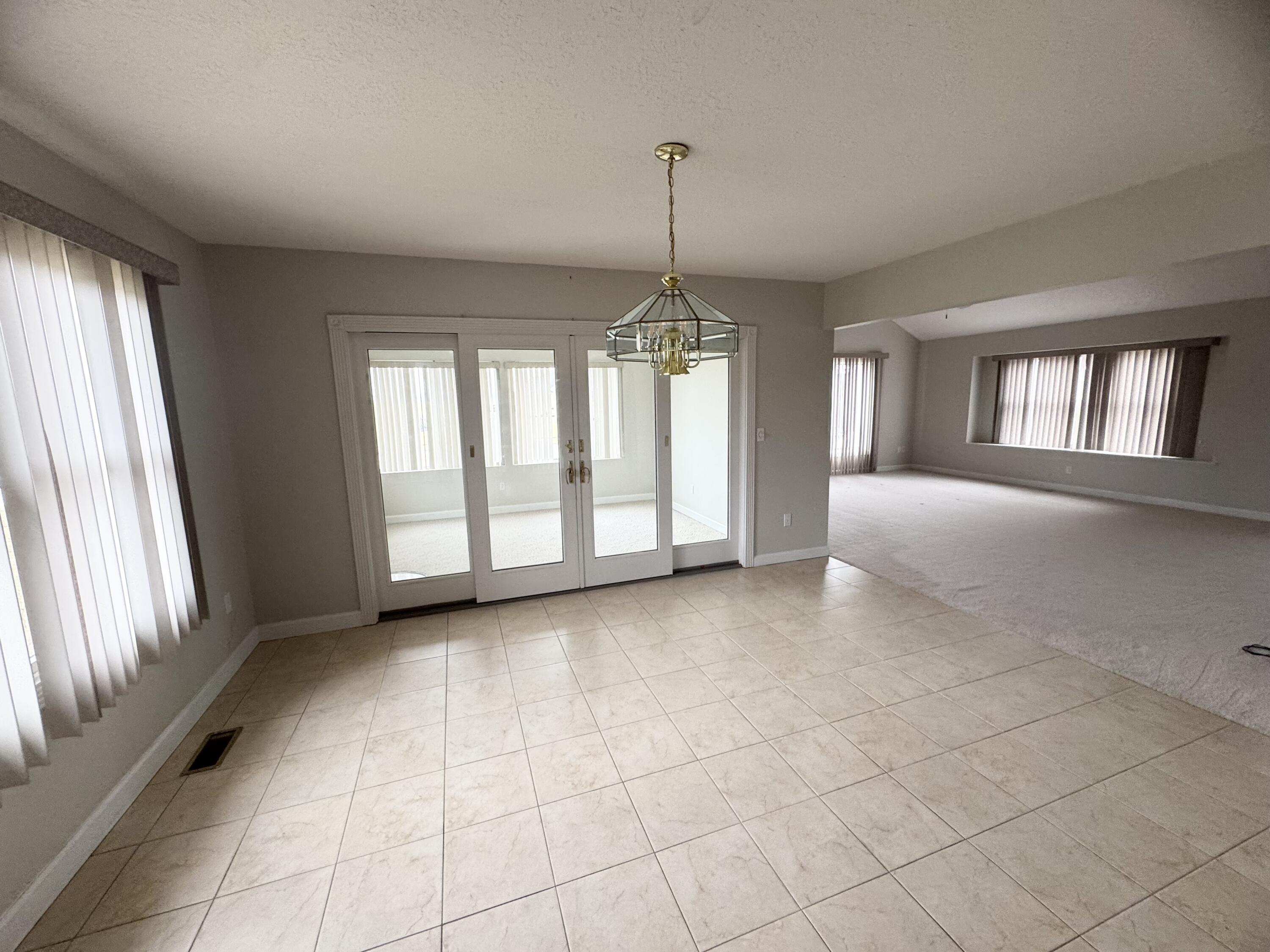 1815 Samples Court, Celina, Ohio 45822